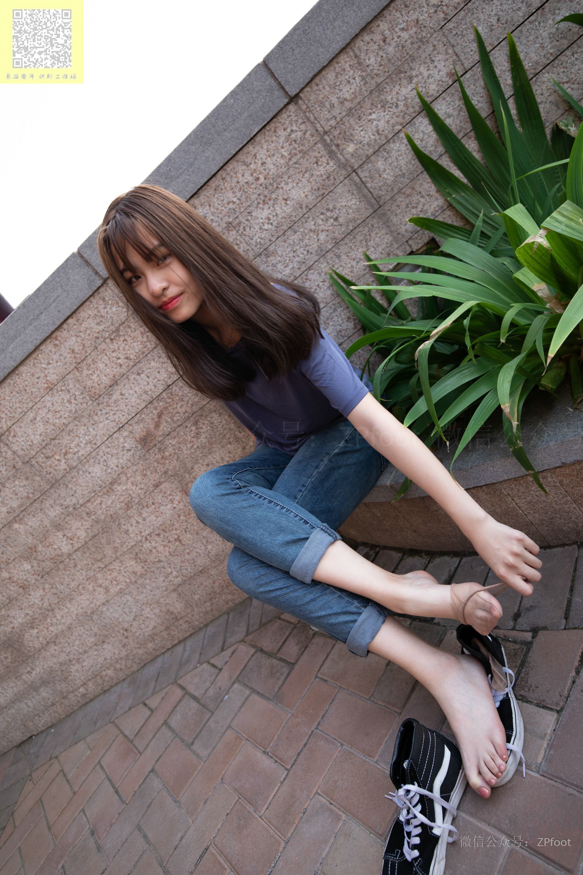 山茶摄影  帆布鞋短丝