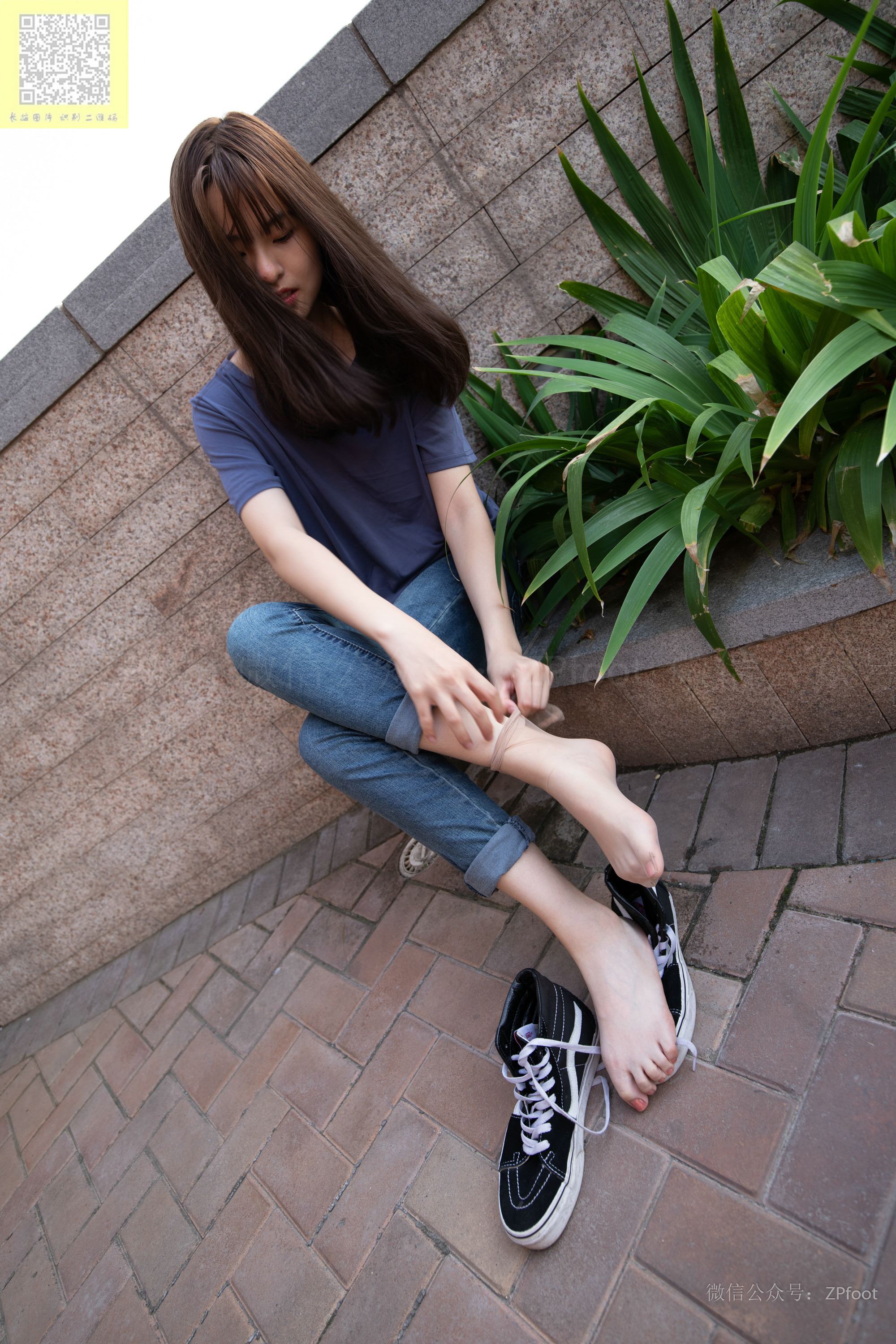 山茶摄影  帆布鞋短丝