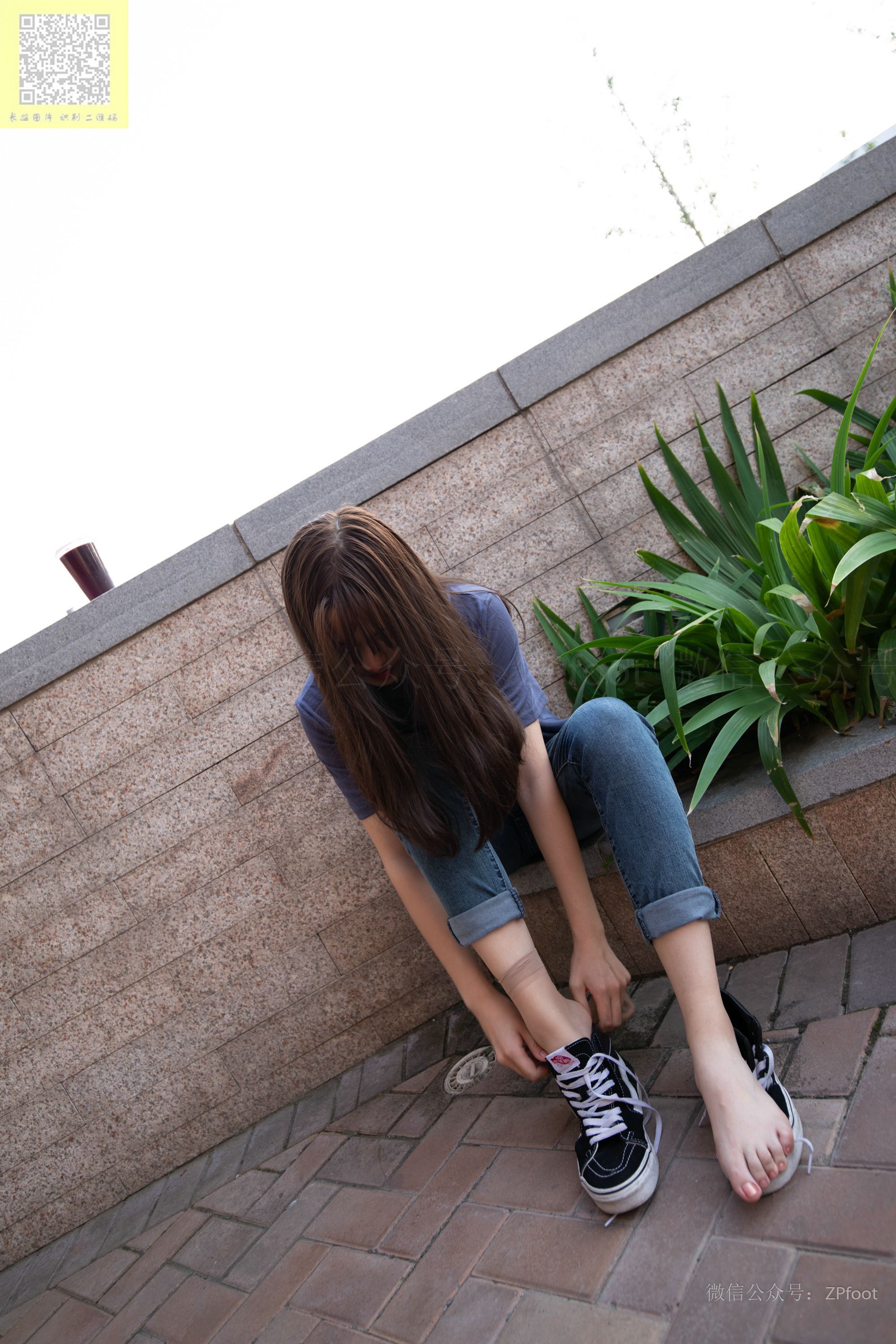 山茶摄影  帆布鞋短丝