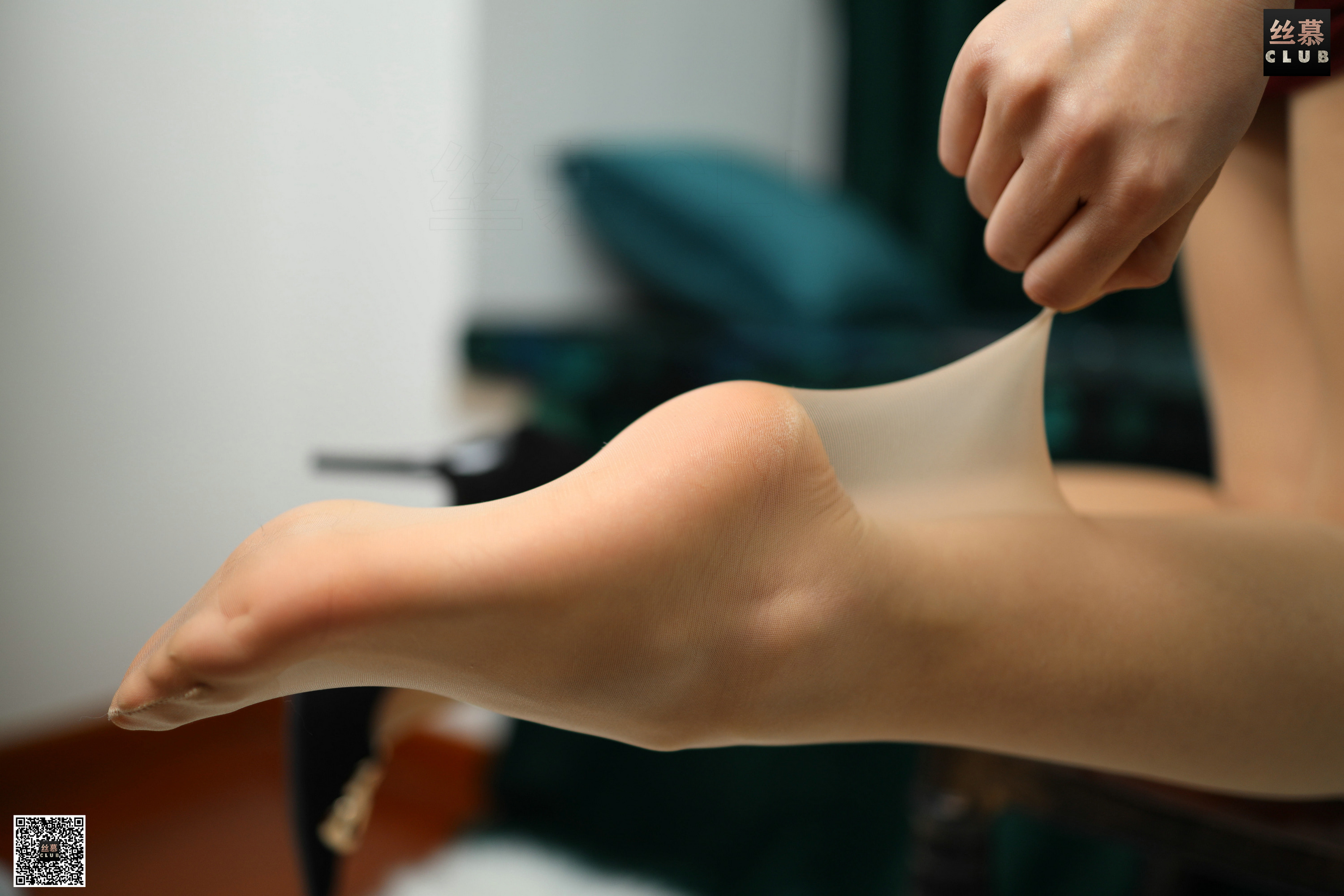 丝慕写真 SM166 佳佳 – 藏不住的丝欢你