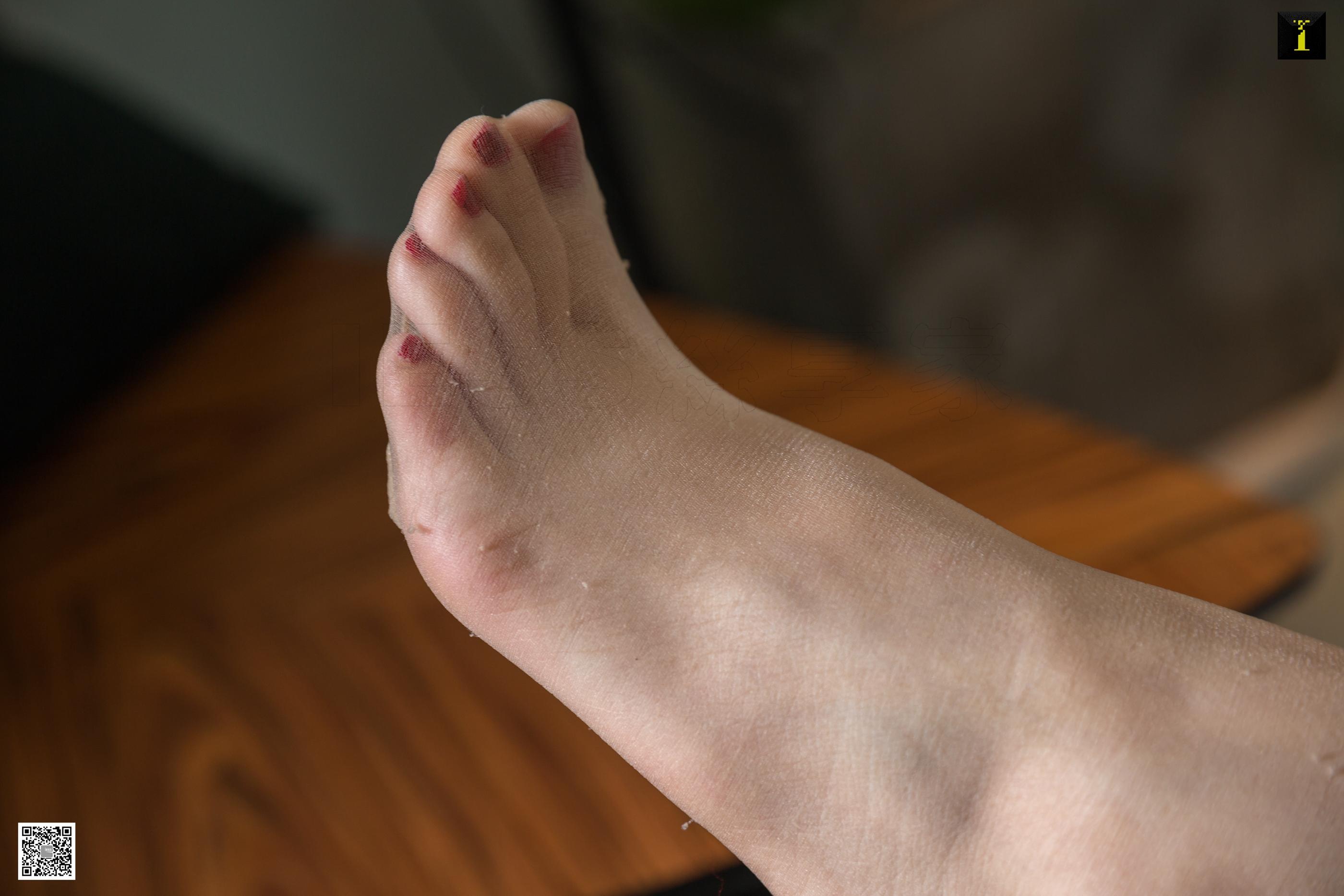 IESS异思趣向 2020.01.08 丝享家656：小小 – 你选高跟还是平底