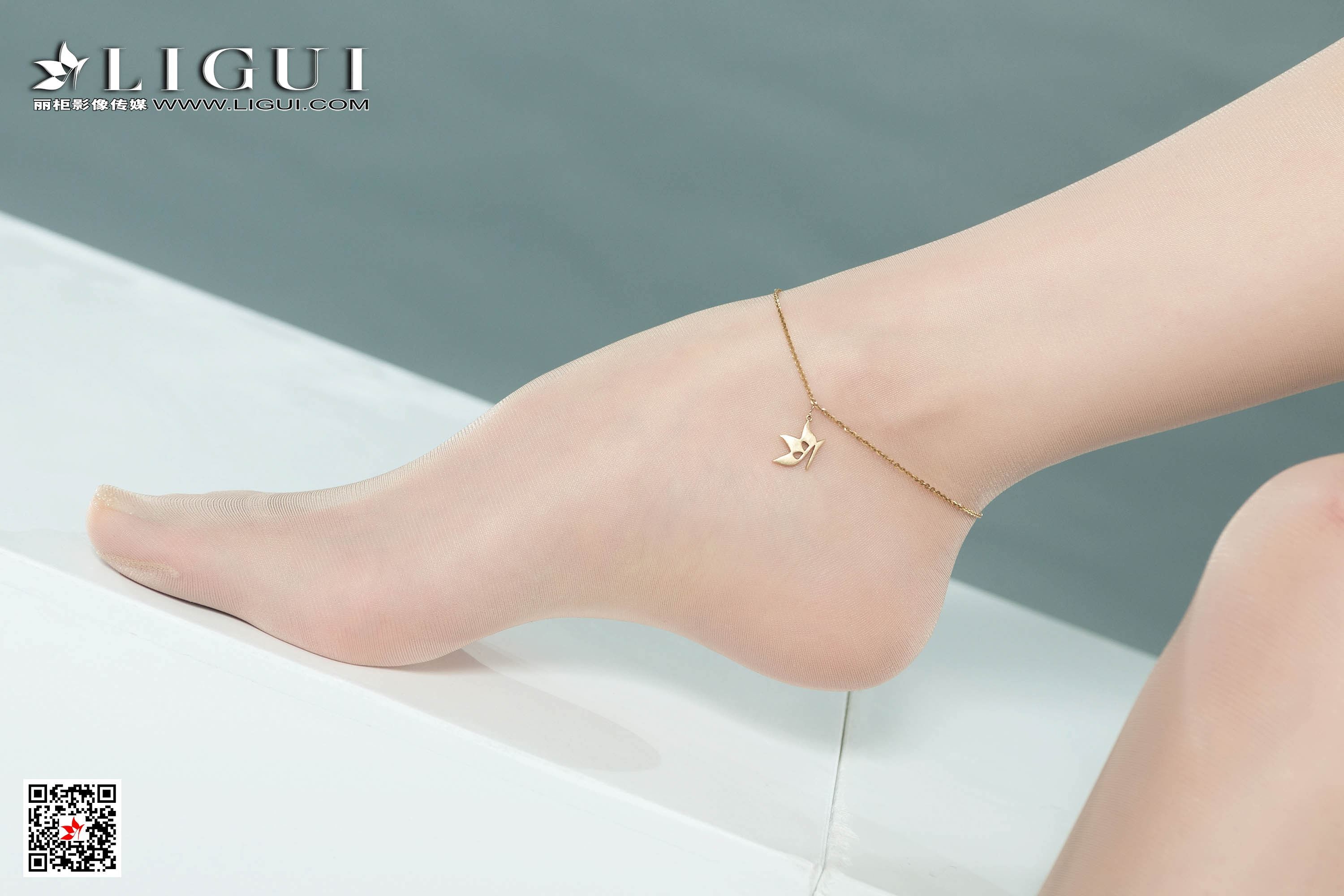 Ligui丽柜  2020.01.08《肉丝小热裤》 兔子