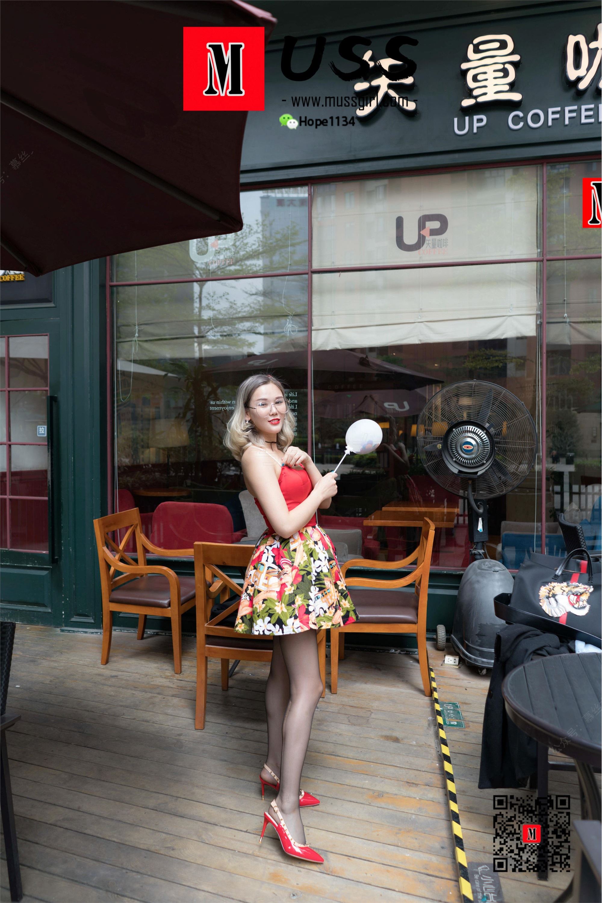 MussGirl 76 性感迷人成熟妩媚