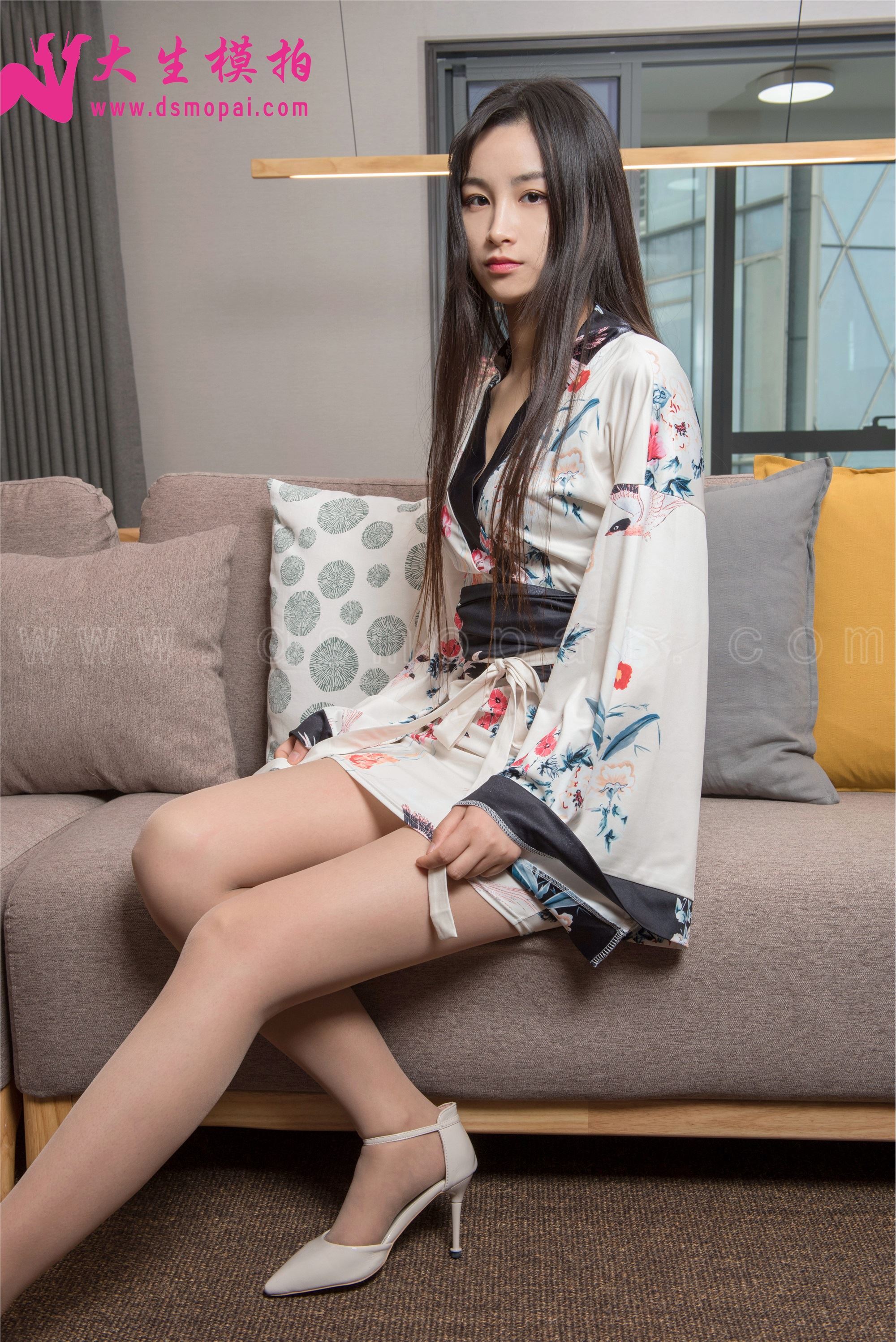 大生模拍 No.062 豆豆 樱花短裙 套图