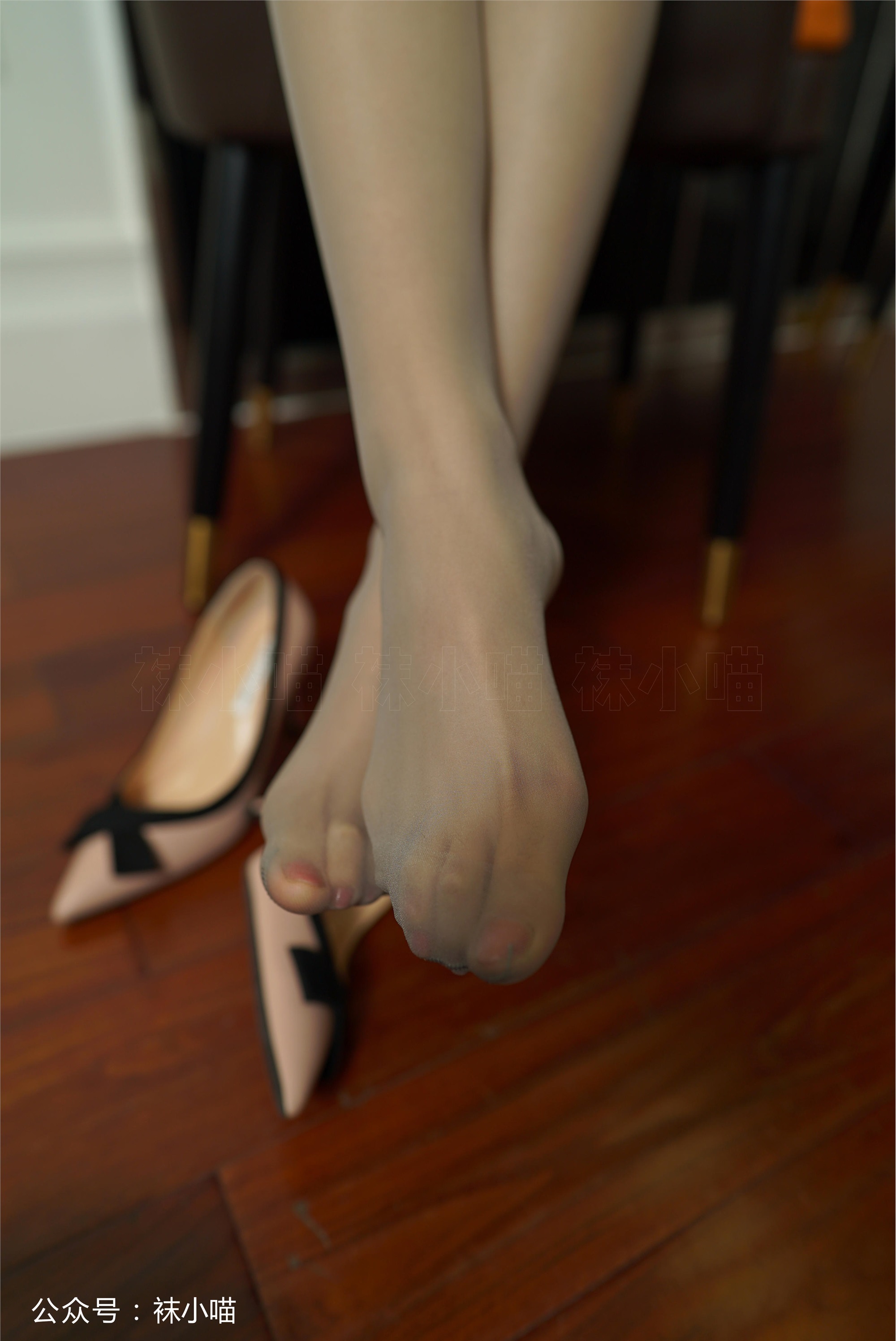 袜小喵 2019.12.18 KT130 《莹莹透透》