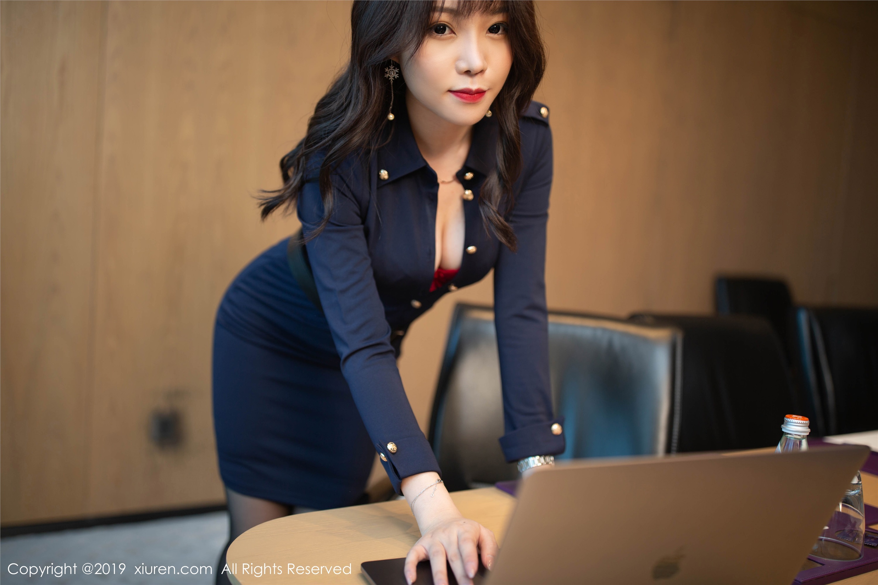 XIUREN秀人网 2019.12.10 No.1839 芝芝Booty