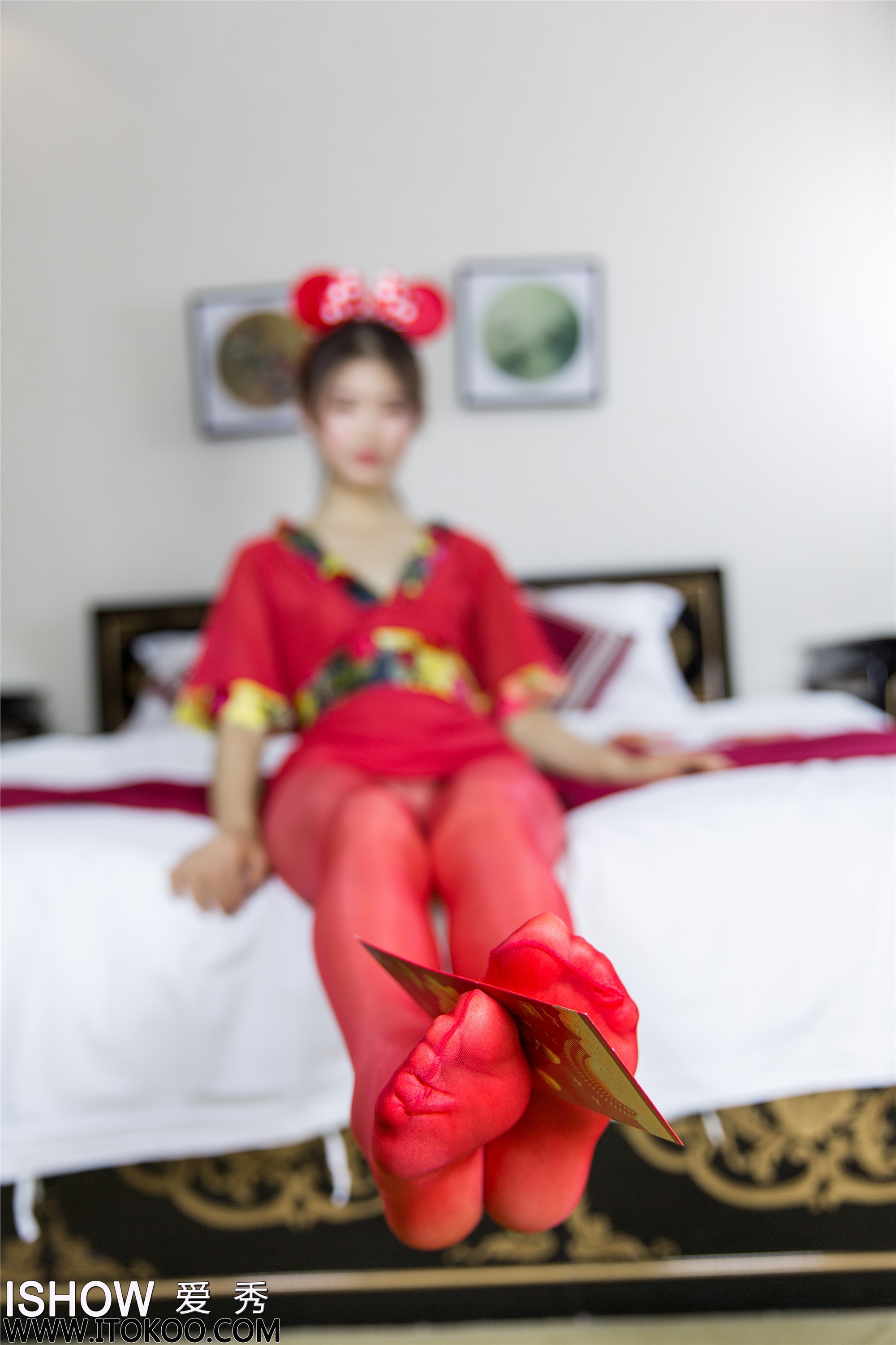 ISHOW爱秀 2020.01.24 Vol.213 杨伊伊Eva