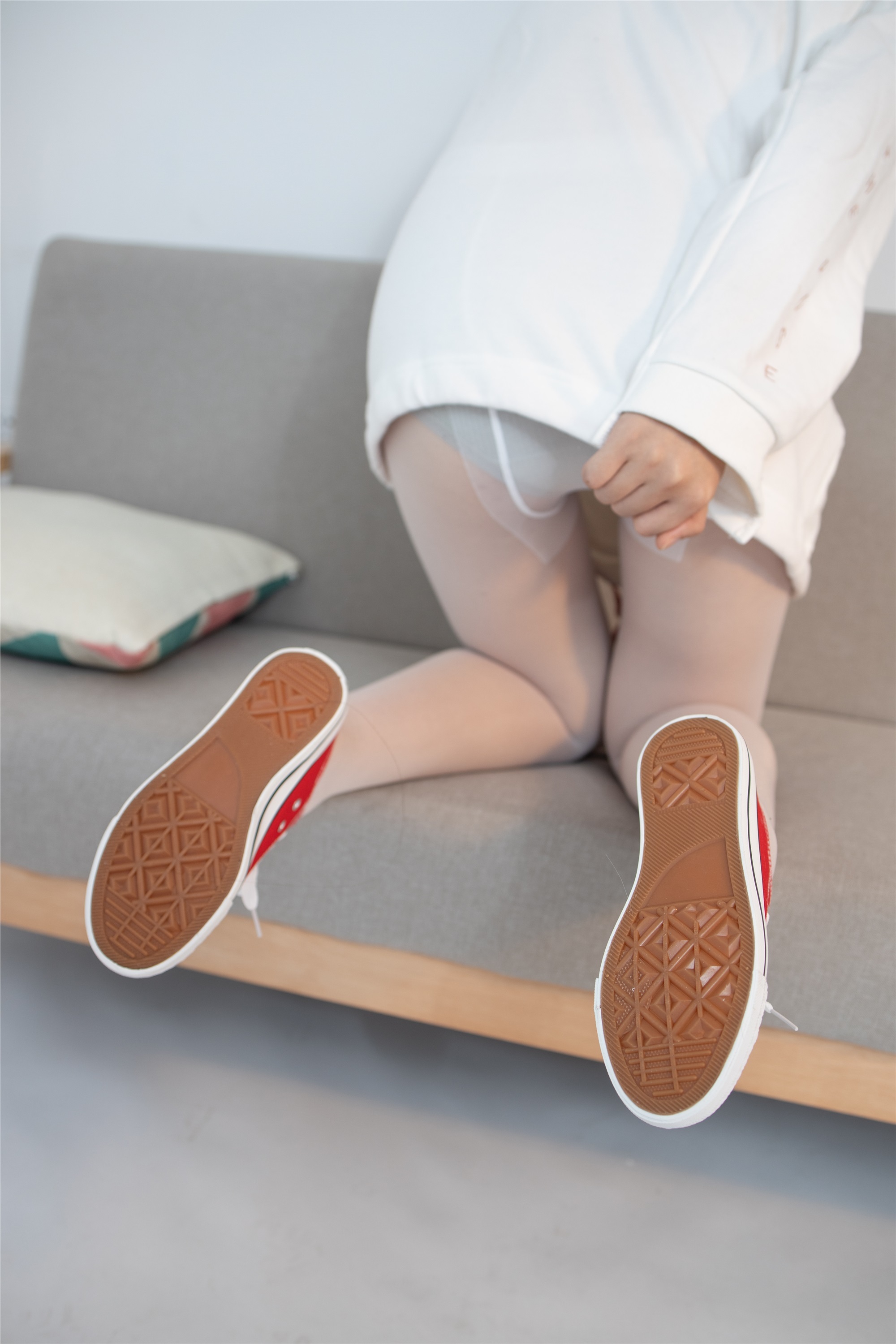 森萝财团 JKFUN-054 红布鞋白丝 13D白丝 小夜