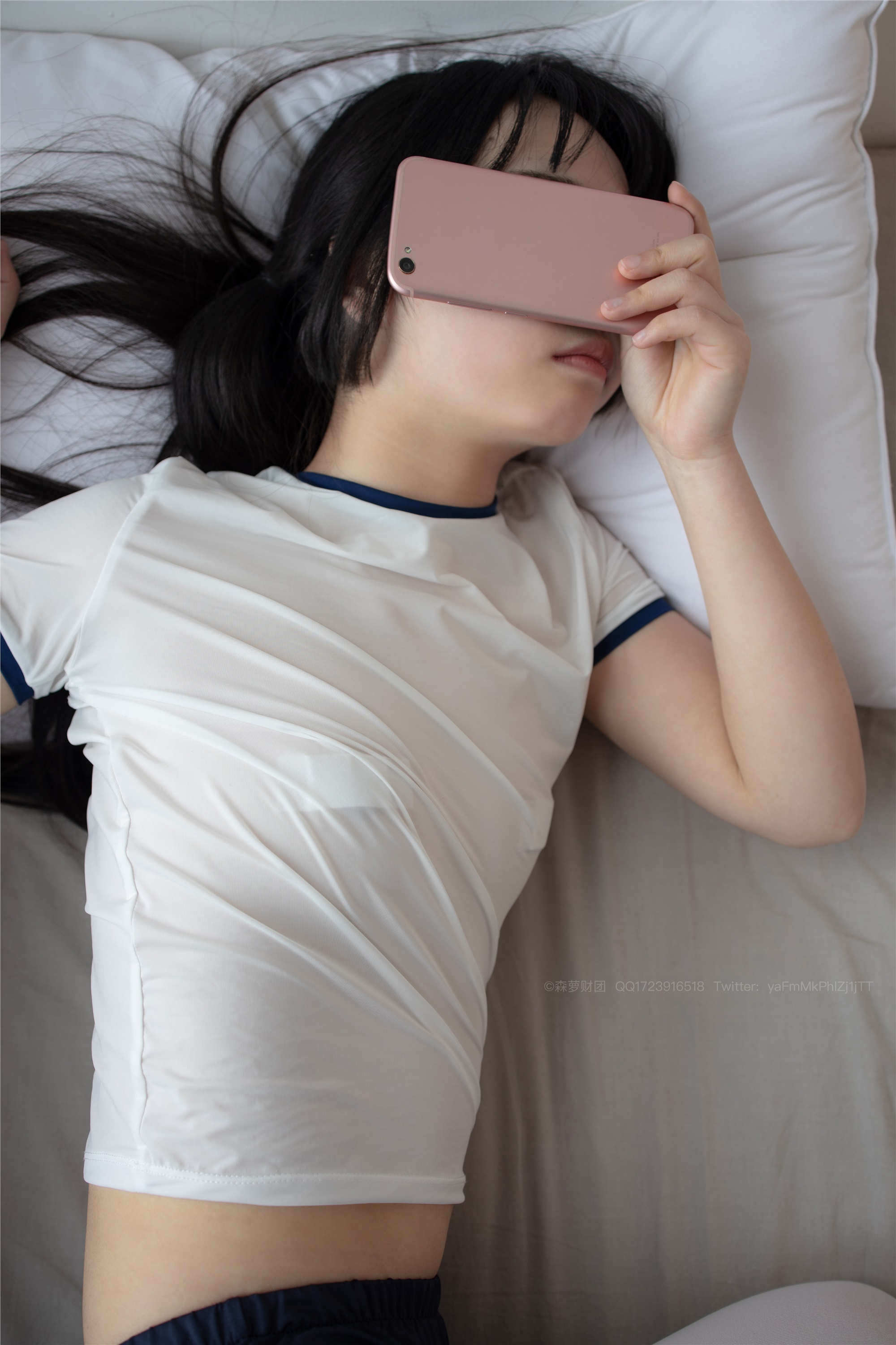 森萝财团萝莉丝足写真 X-056 超薄死库水白丝