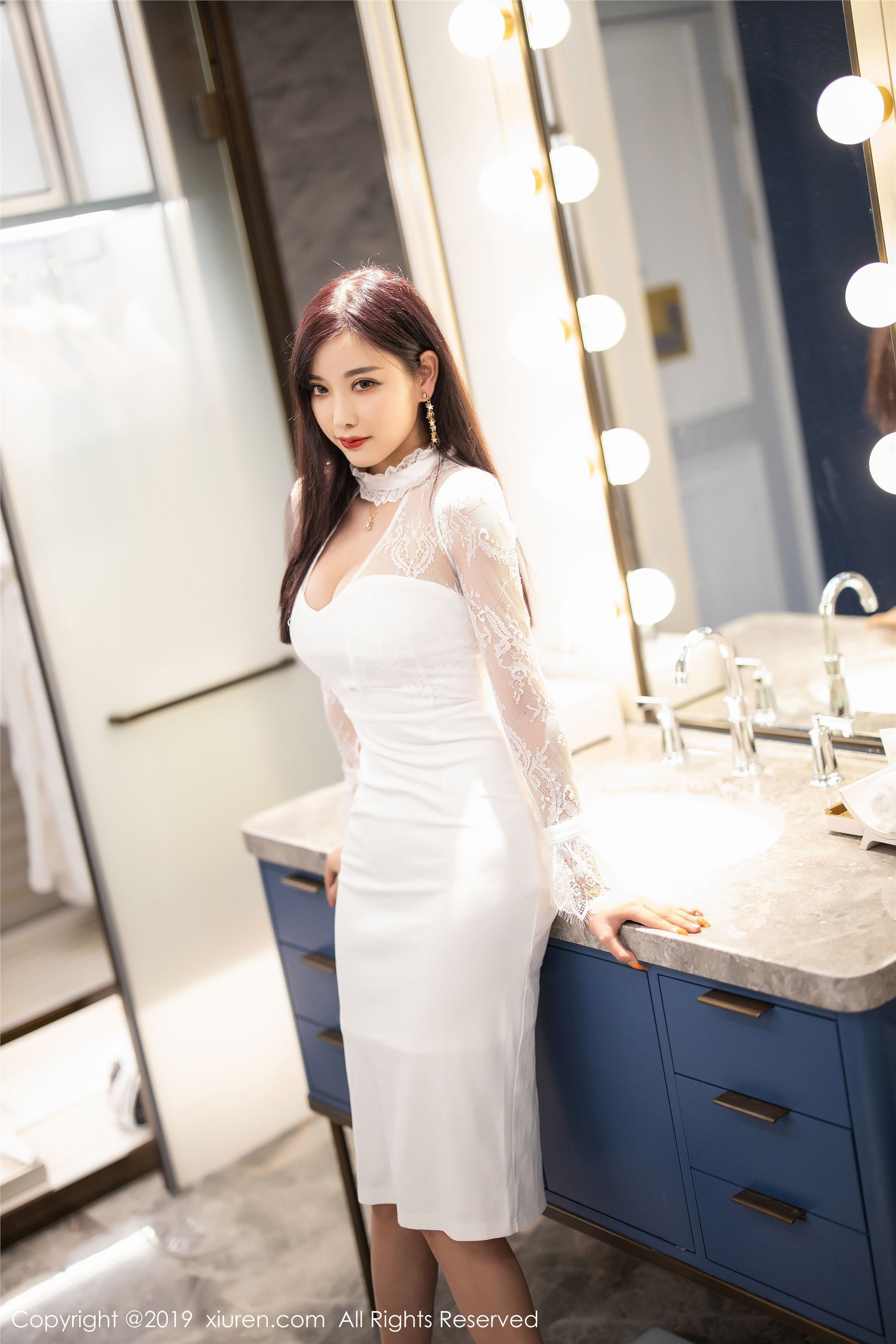 秀人网XIUREN写真 No.1884 极致穿透力的视觉魅惑 杨晨晨sugar