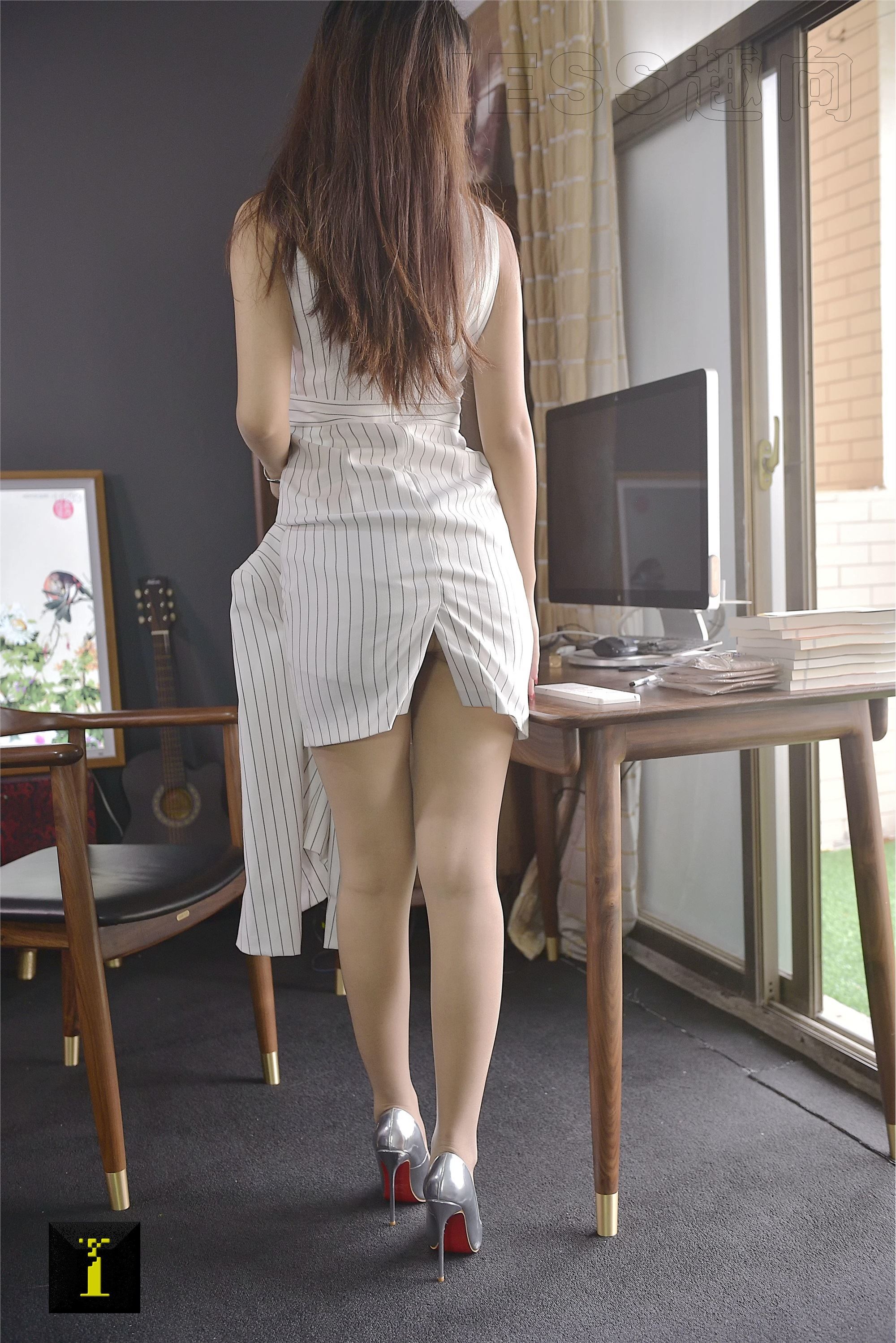 IESS异思趣向 普惠集 124 别人家的模特 – 霸气姐 II