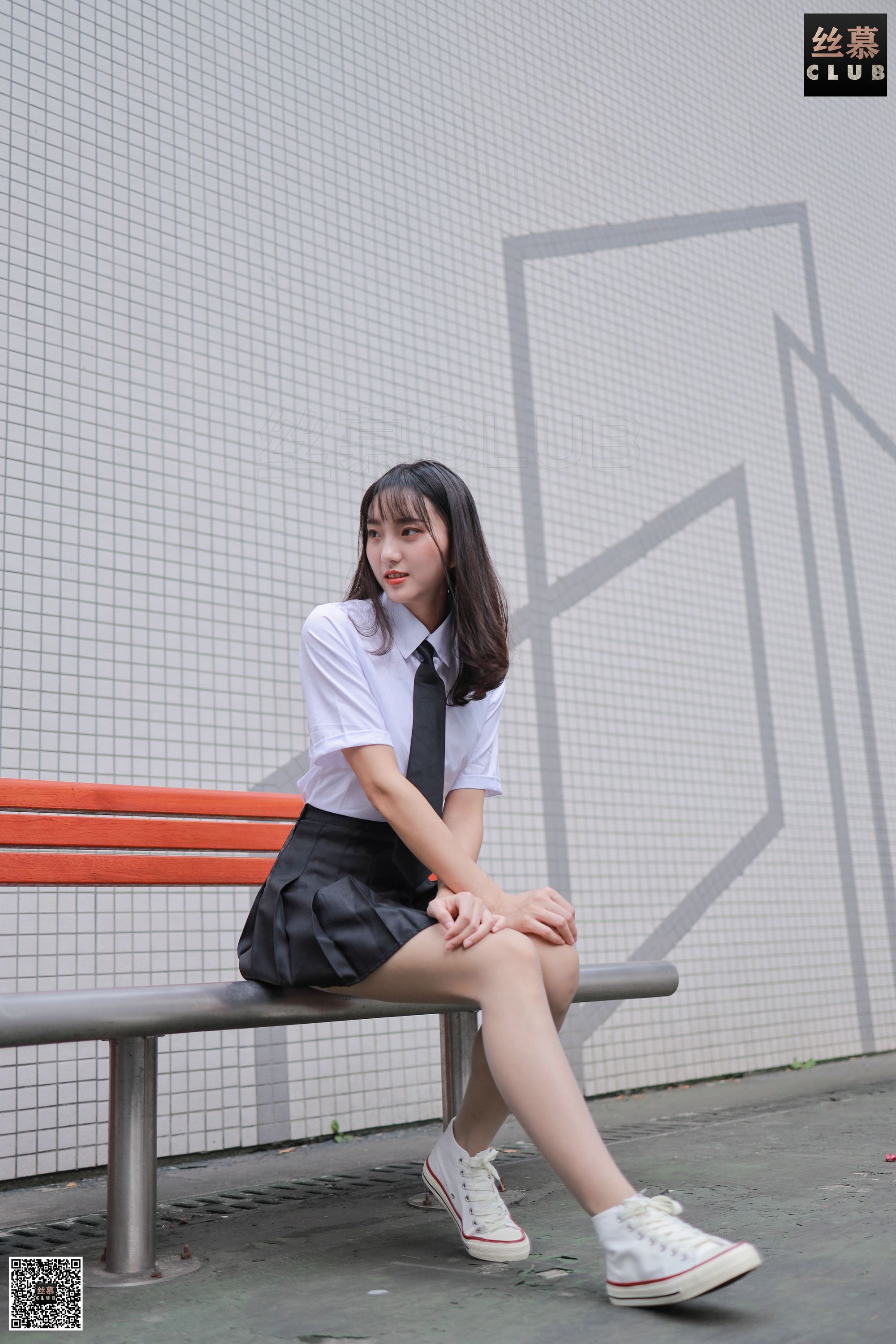 丝慕GIRL SM096 模特：佳佳 天天一元 《清纯学妹》