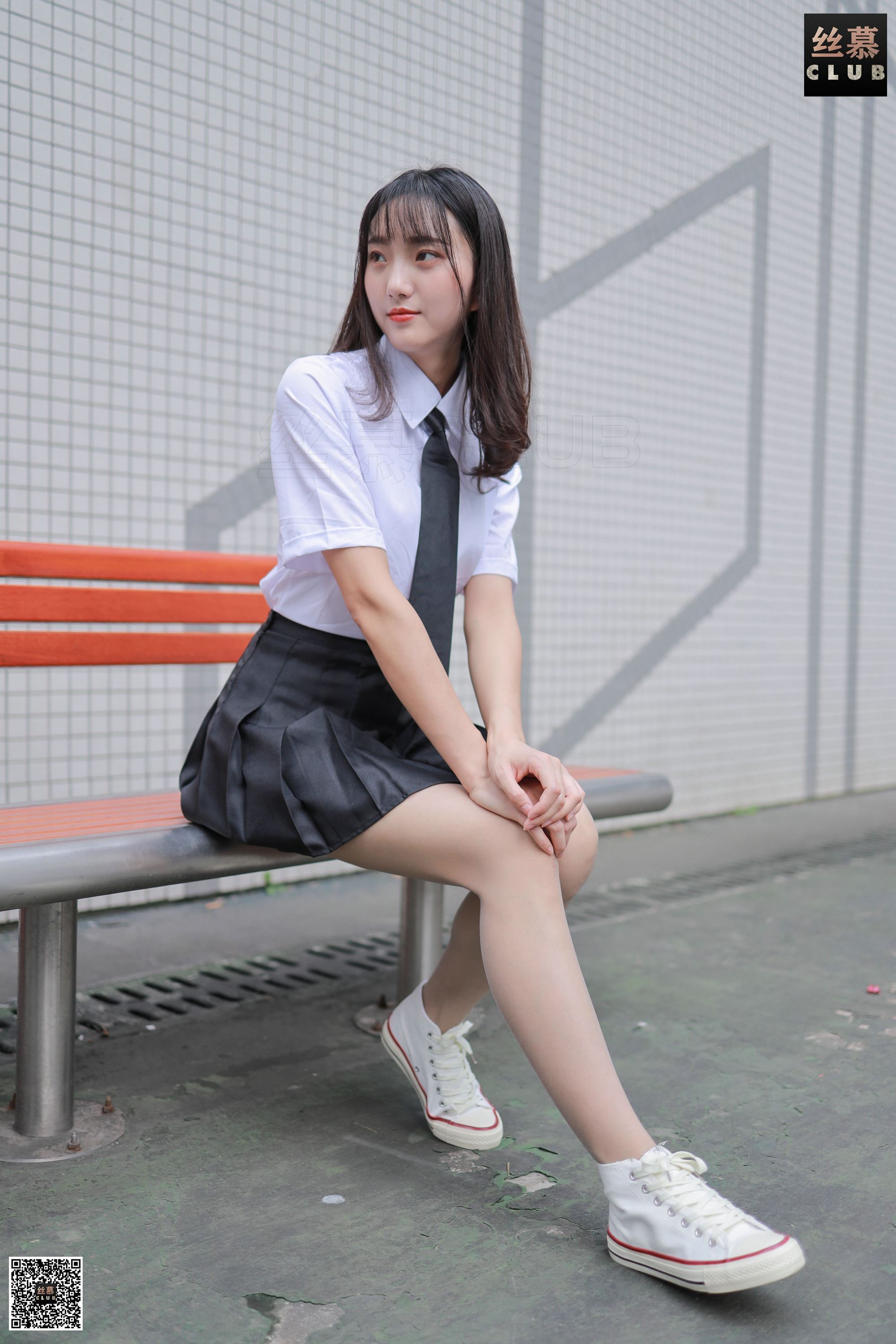 丝慕GIRL SM096 模特：佳佳 天天一元 《清纯学妹》