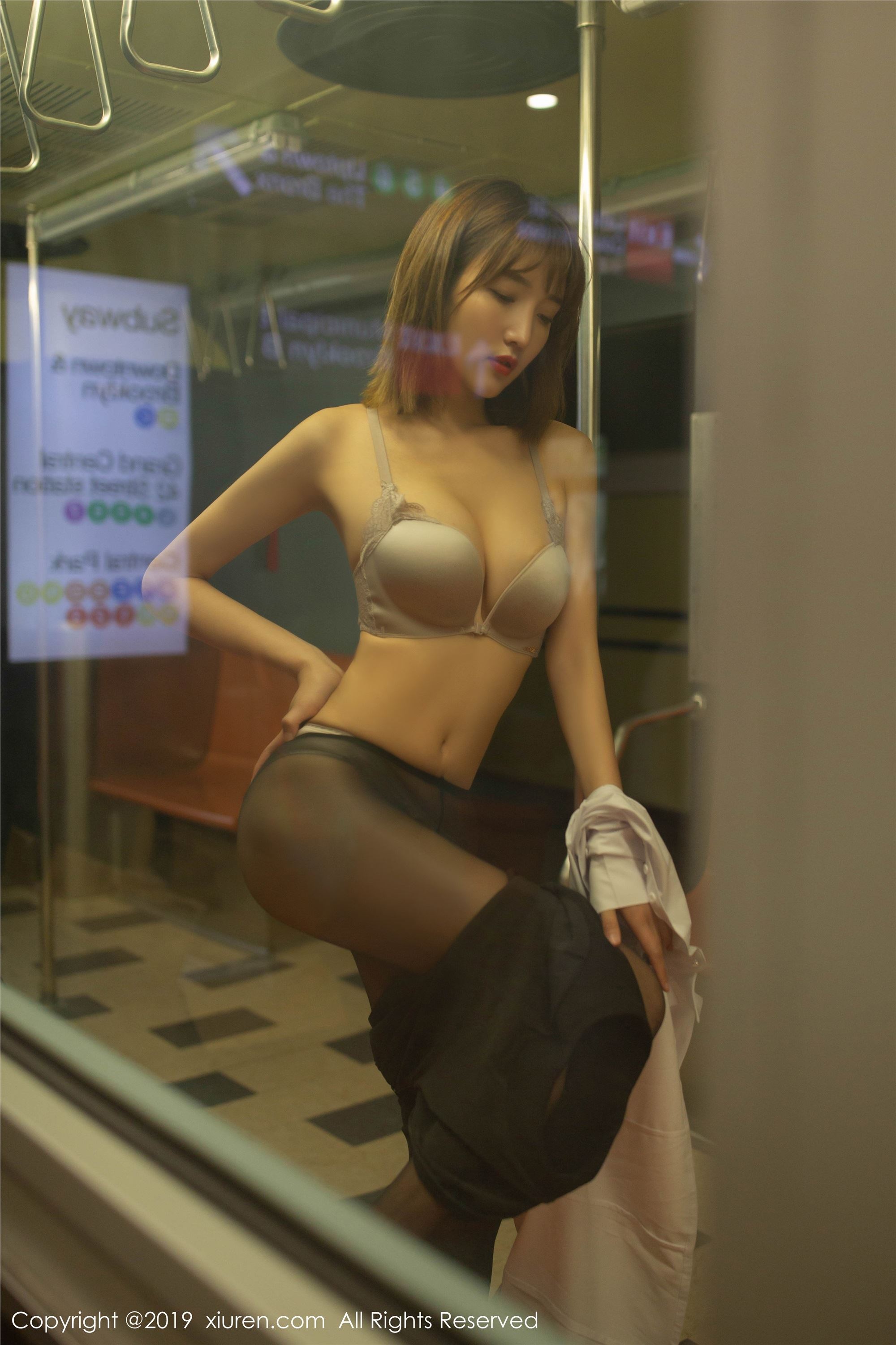 XIUREN秀人网 2019.12.29 No.1890 陆萱萱