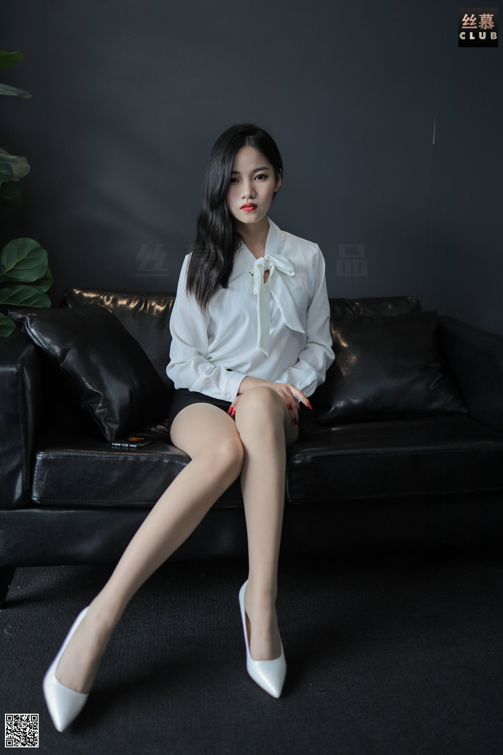 丝慕GIRL  SM100 天天一元 文欣《新晋腿神--文欣》