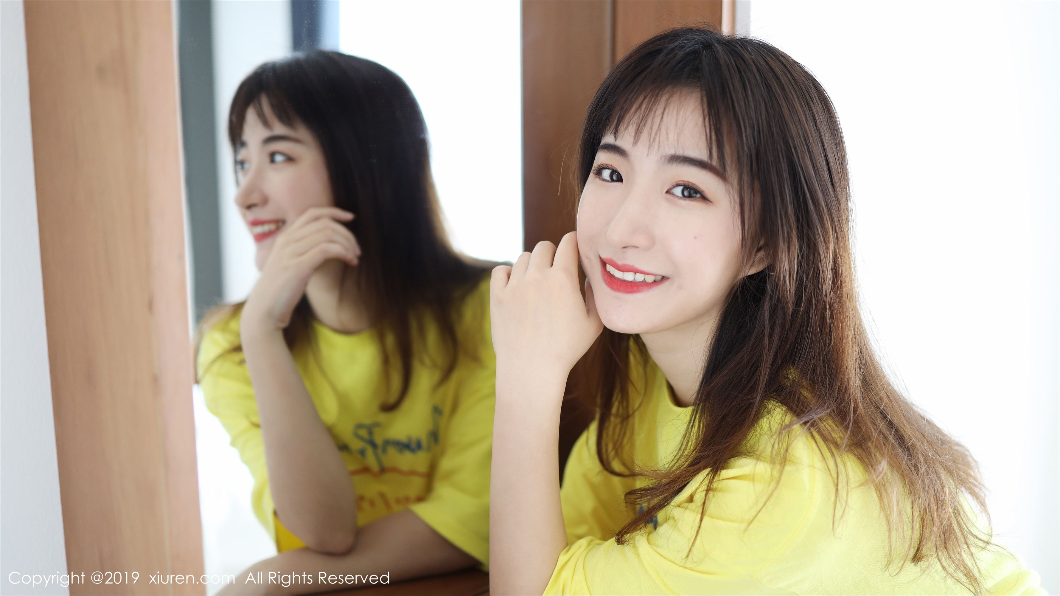 秀人网XIUREN写真 No.1892 室外小清新 艺儿拿铁