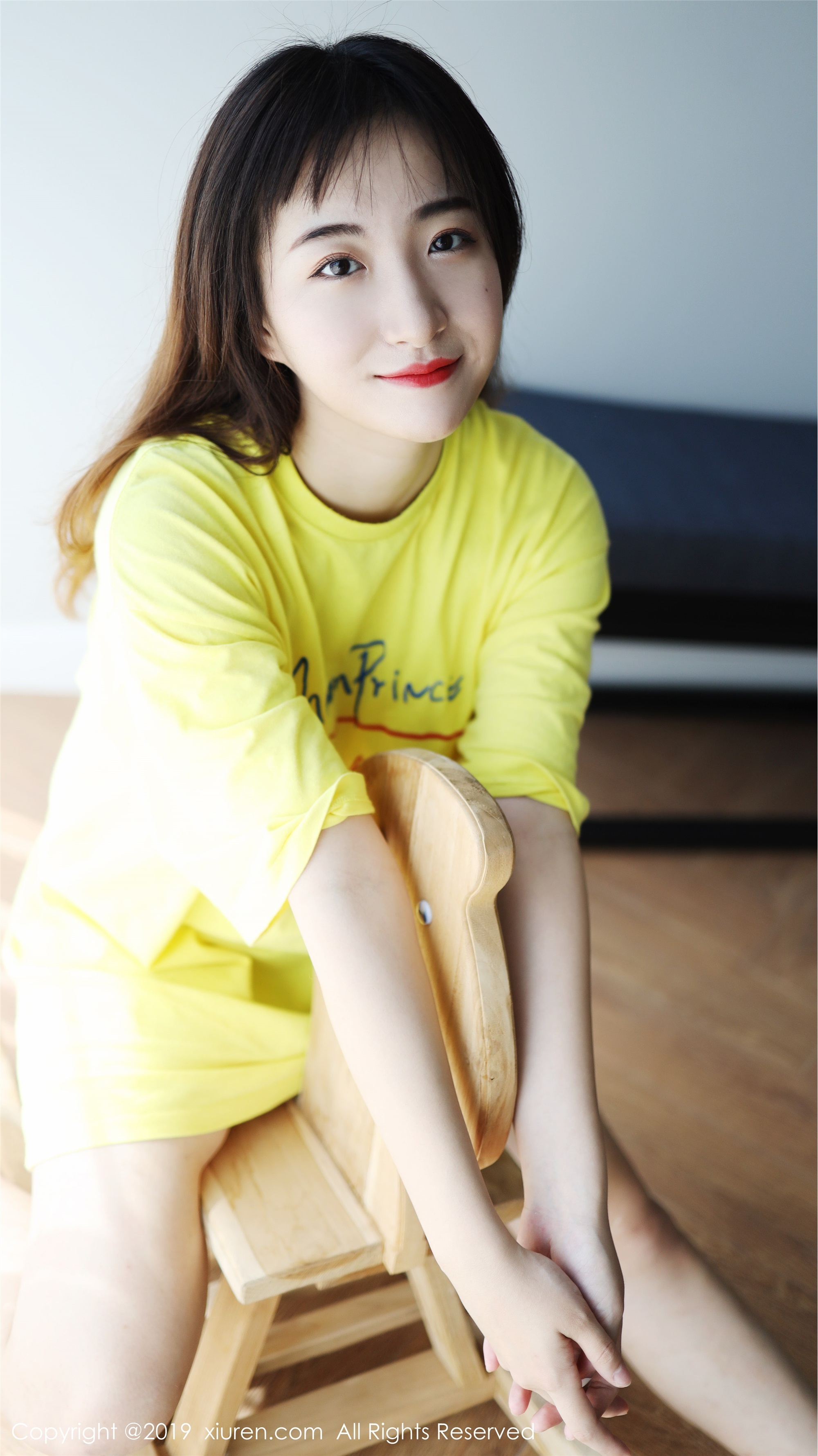 秀人网XIUREN写真 No.1892 室外小清新 艺儿拿铁