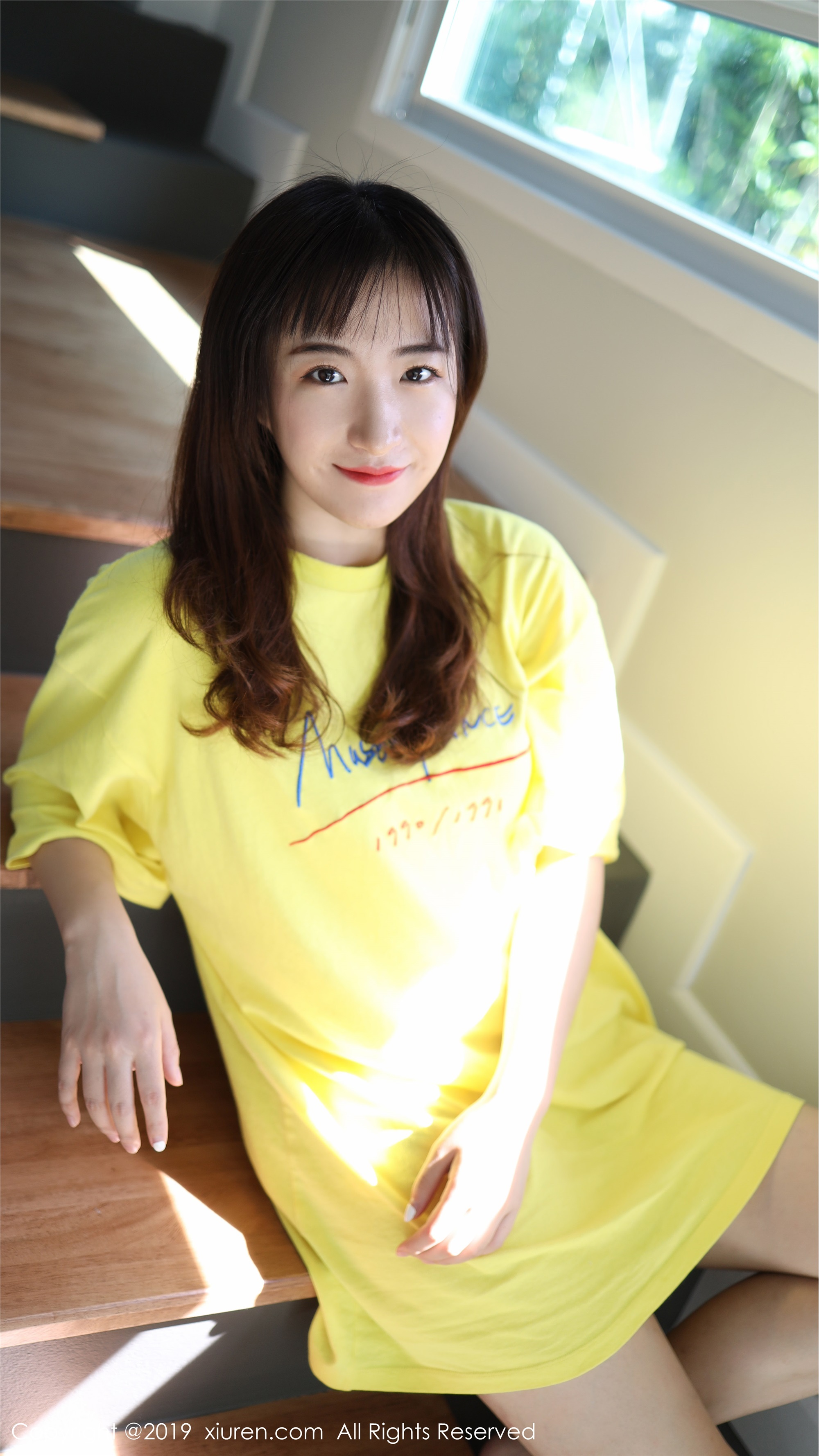 秀人网XIUREN写真 No.1892 室外小清新 艺儿拿铁