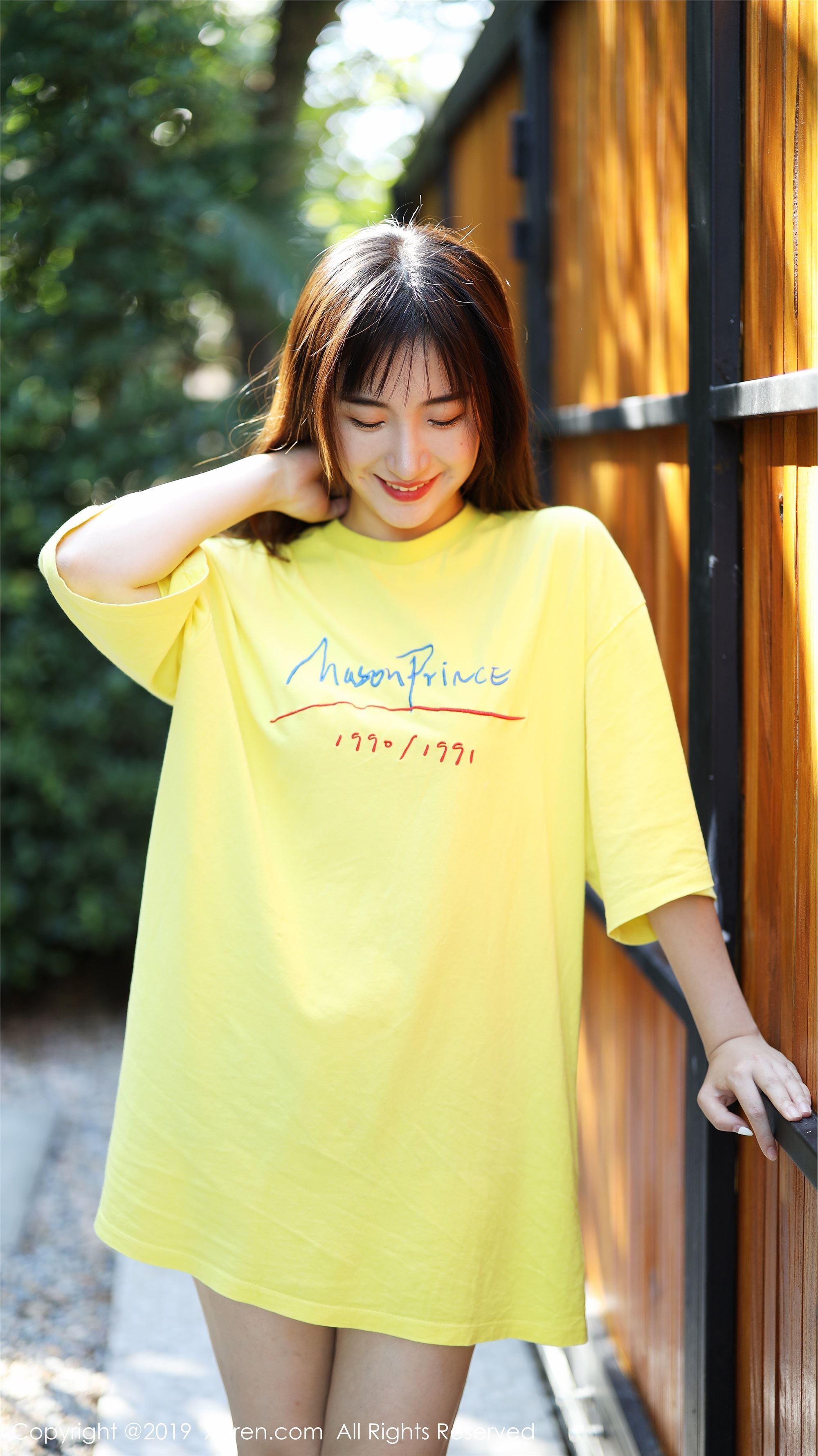 秀人网XIUREN写真 No.1892 室外小清新 艺儿拿铁