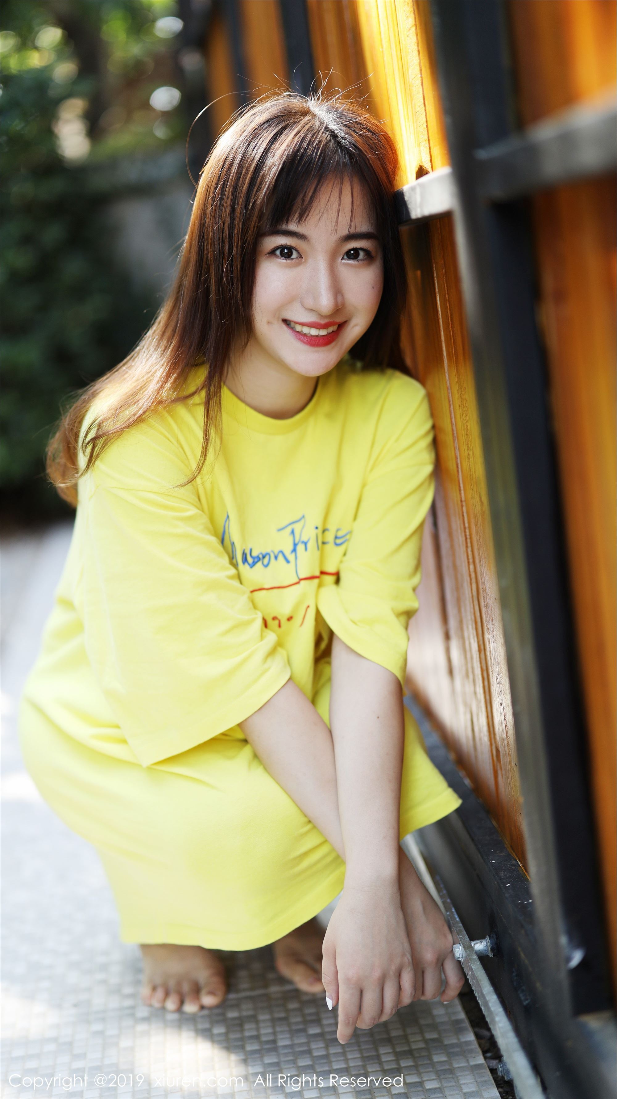 秀人网XIUREN写真 No.1892 室外小清新 艺儿拿铁