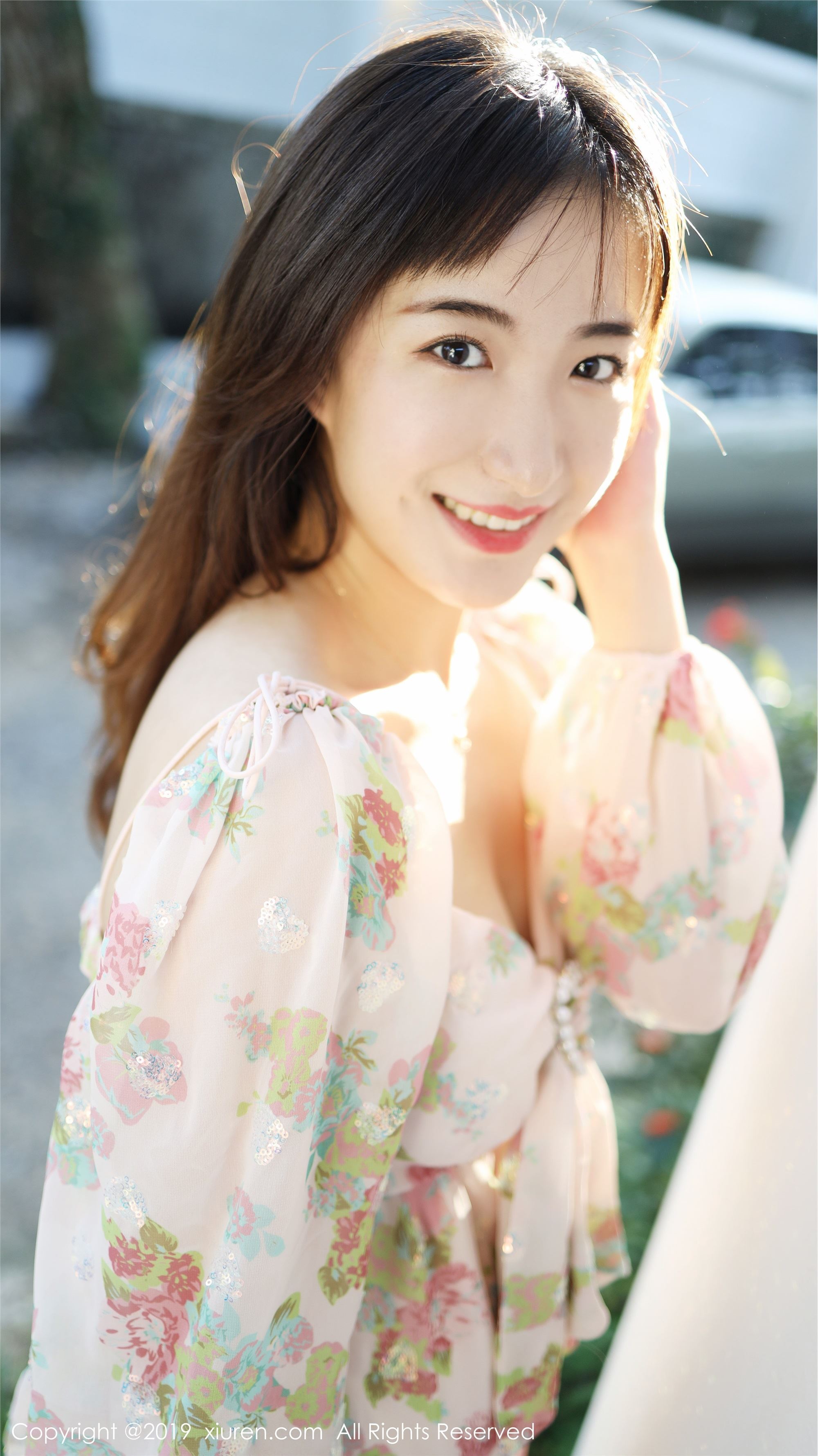 秀人网XIUREN写真 No.1892 室外小清新 艺儿拿铁