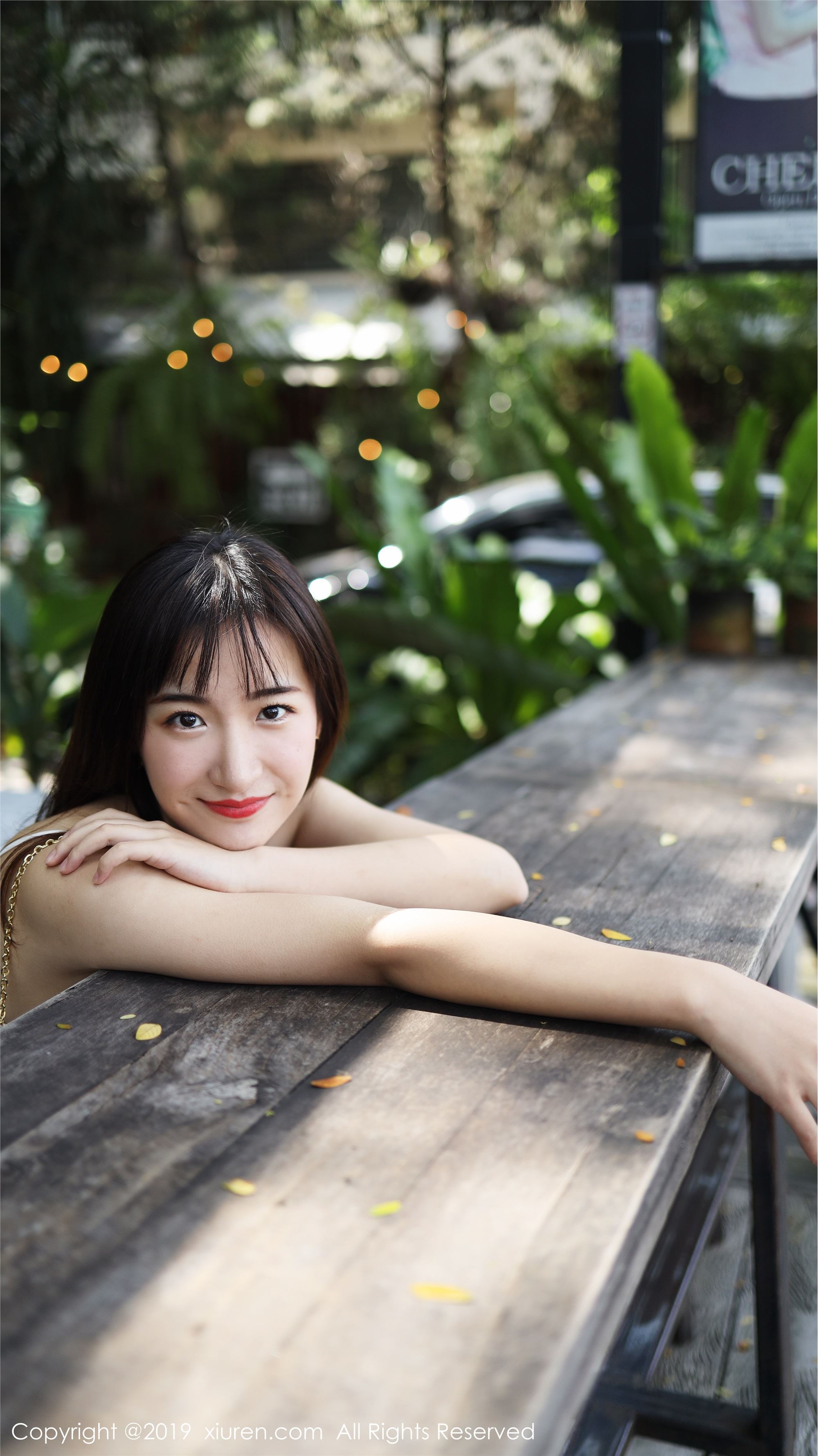 秀人网XIUREN写真 No.1892 室外小清新 艺儿拿铁
