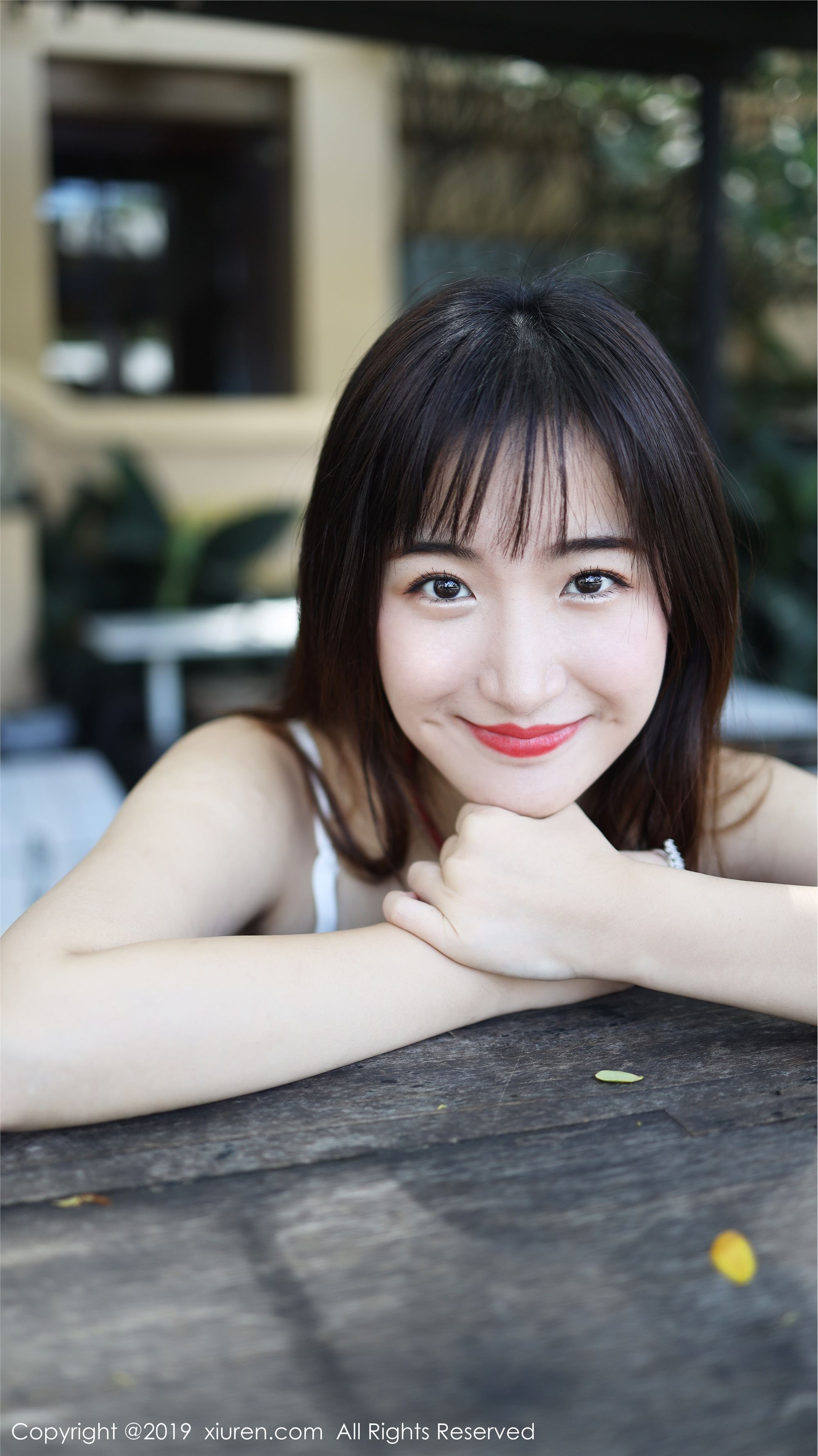 秀人网XIUREN写真 No.1892 室外小清新 艺儿拿铁