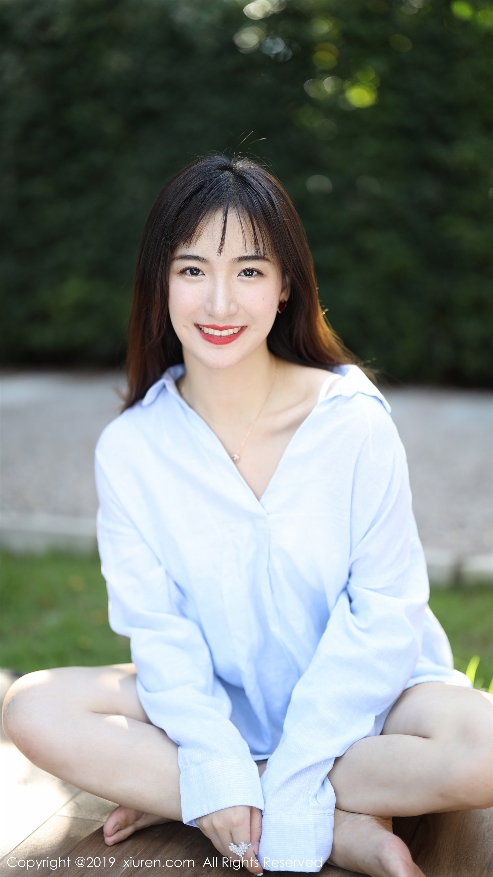 秀人网XIUREN写真 No.1892 室外小清新 艺儿拿铁