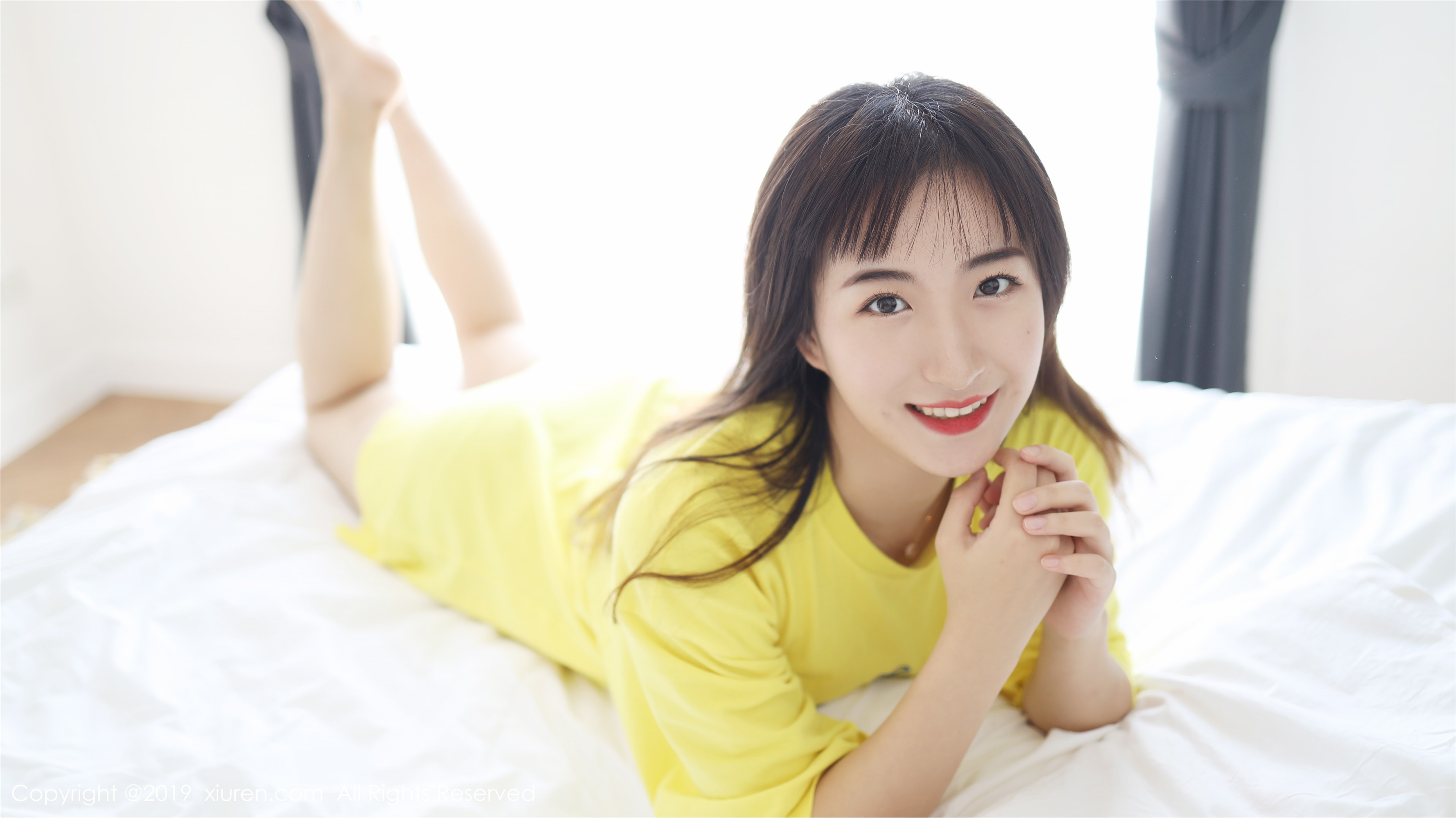 秀人网XIUREN写真 No.1892 室外小清新 艺儿拿铁