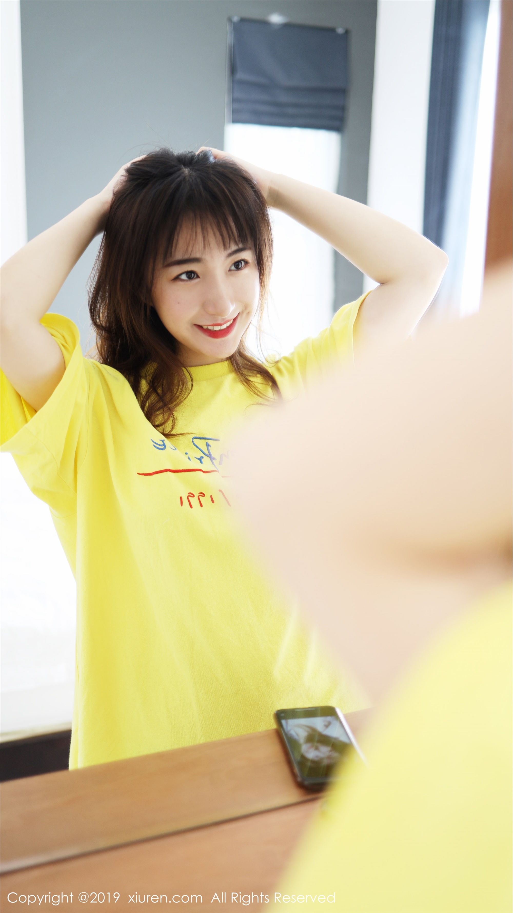 秀人网XIUREN写真 No.1892 室外小清新 艺儿拿铁