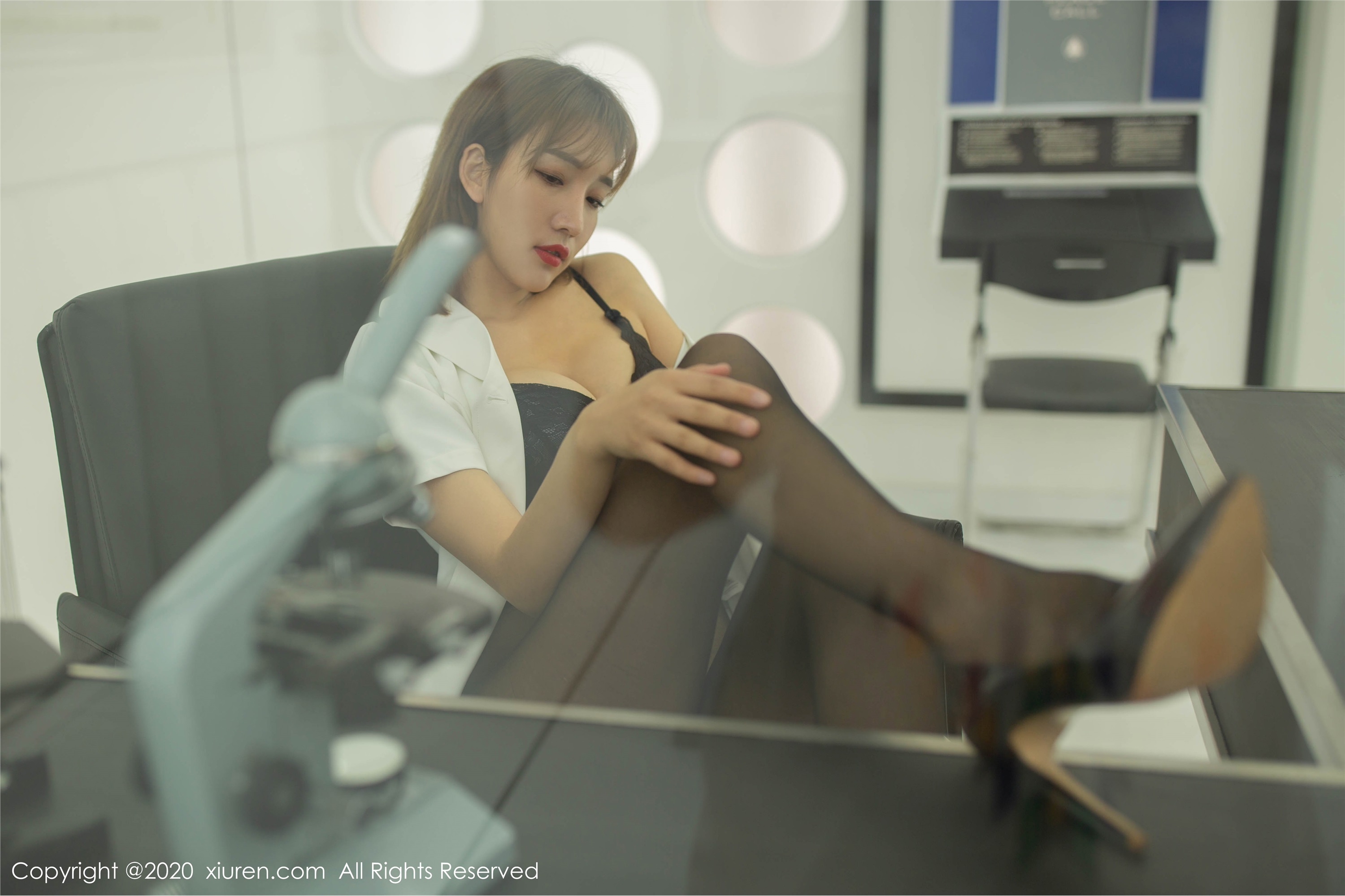 XIUREN秀人网 2020.01.14 No.1931 陆萱萱