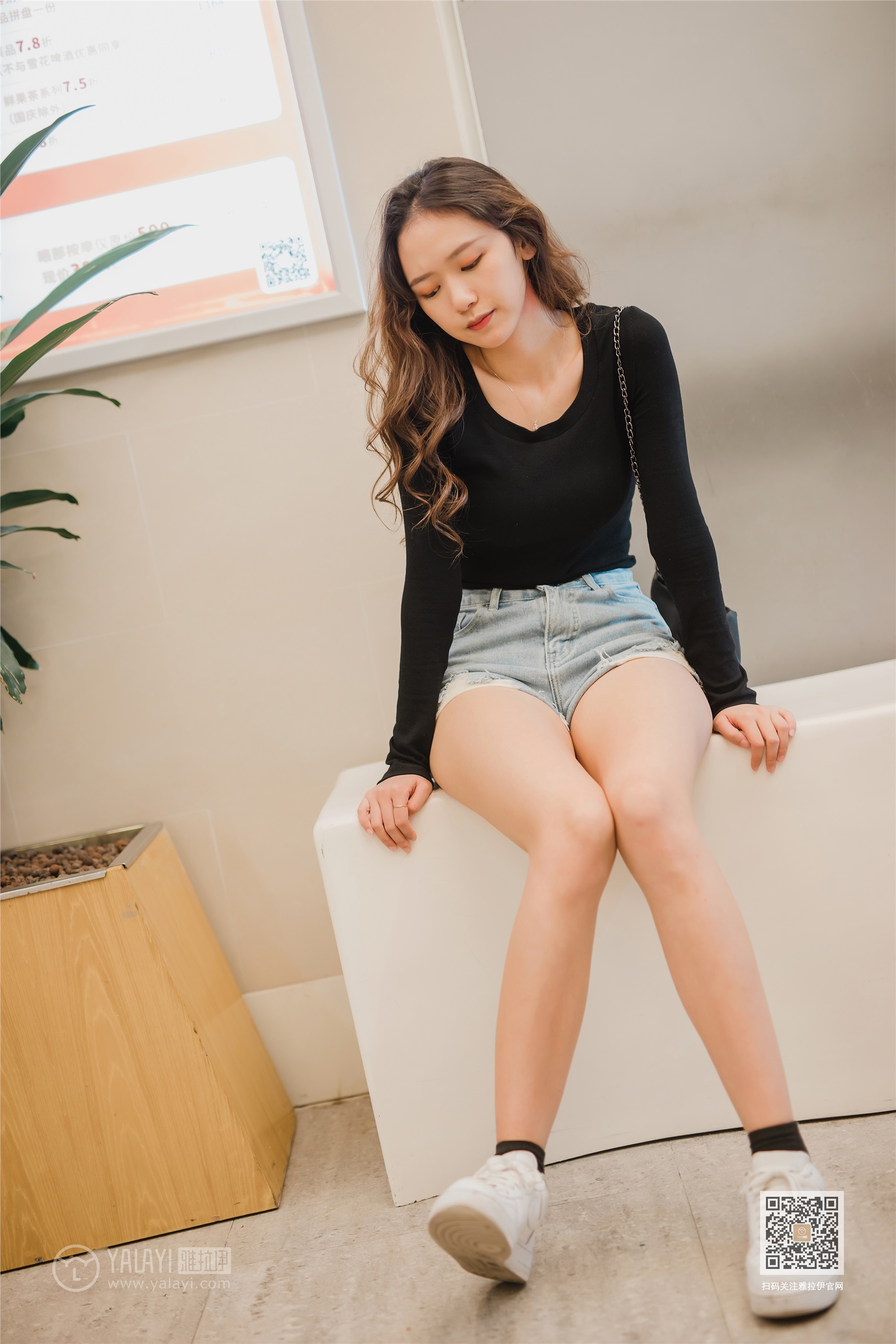 YALAYI雅拉伊 2019.12.08 No.484 陪你逛街 晓琳