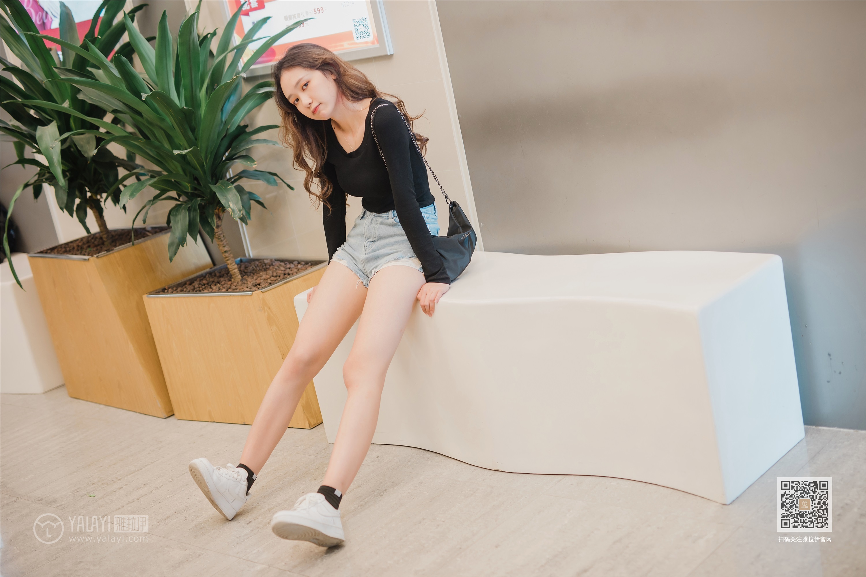 YALAYI雅拉伊 2019.12.08 No.484 陪你逛街 晓琳