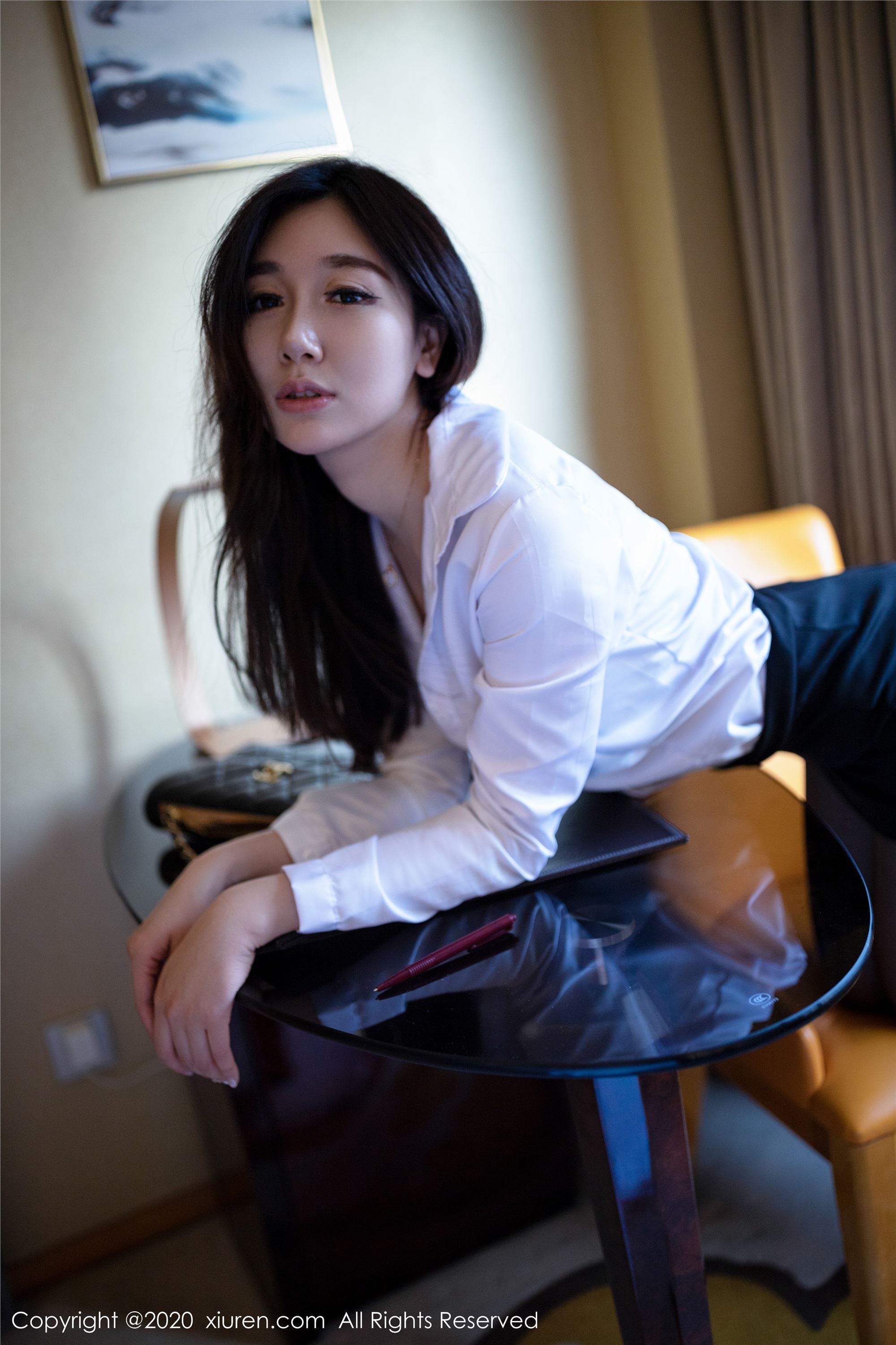 XIUREN秀人网 2020.01.15 No.1933 伊思思