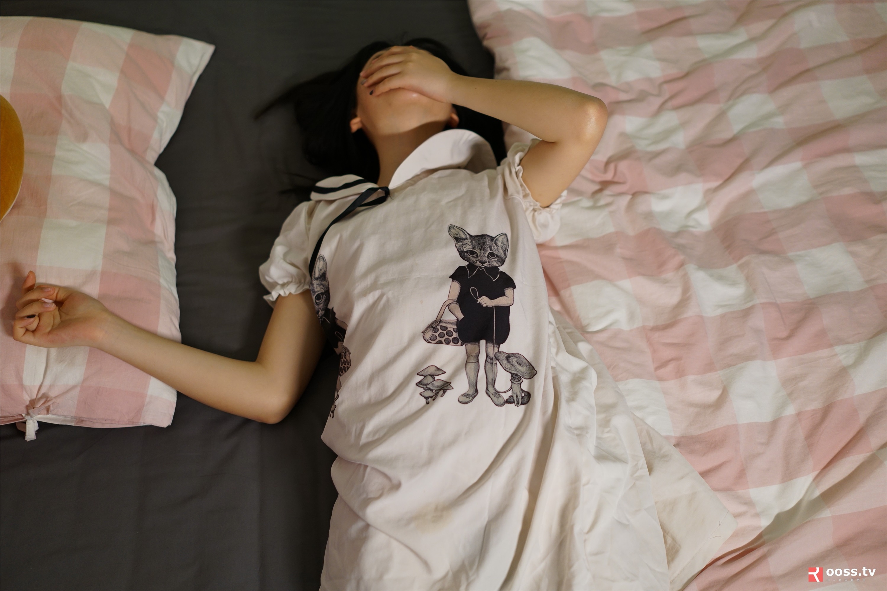 ROSI写真 2020.03.10 NO.3018