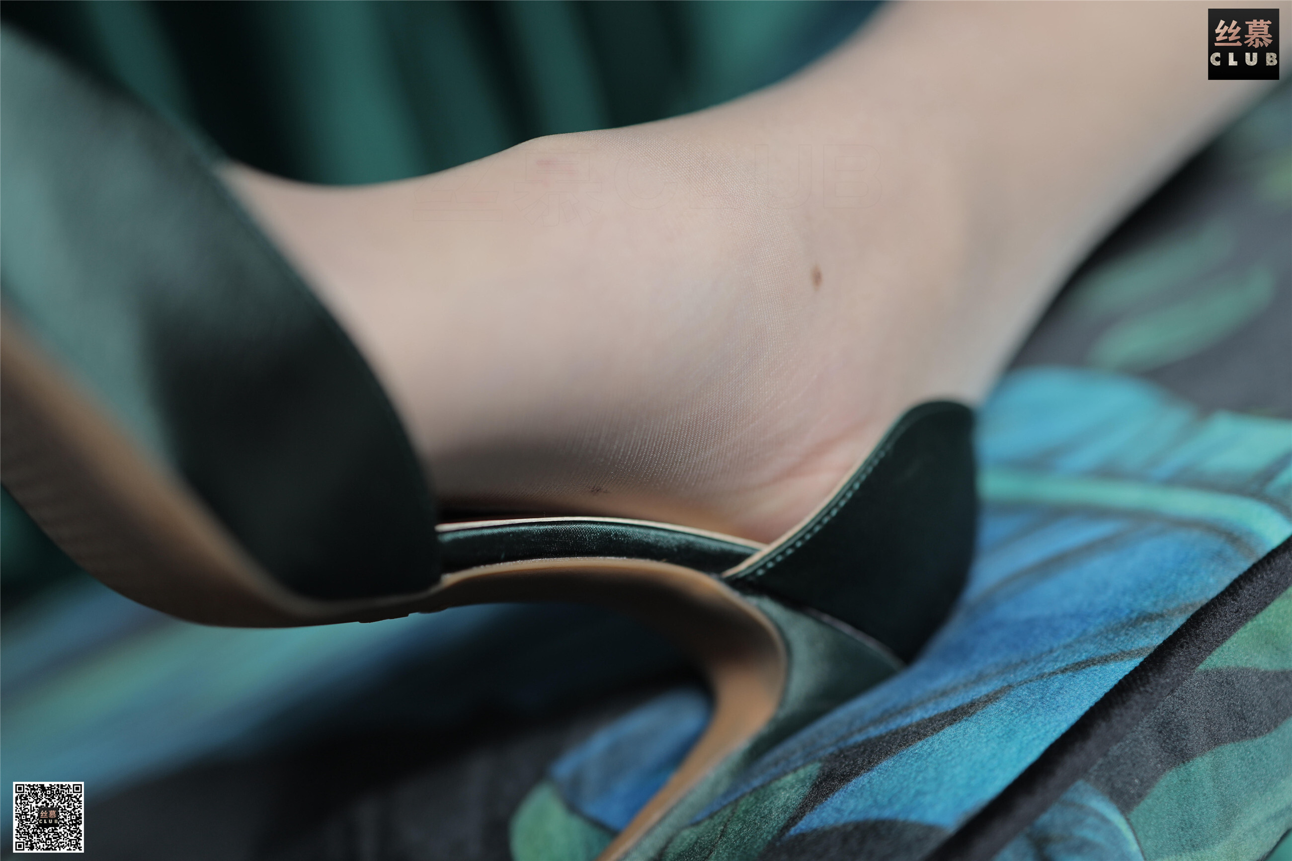 丝慕写真 SM155 天天一元 双双《犯规的御姐》