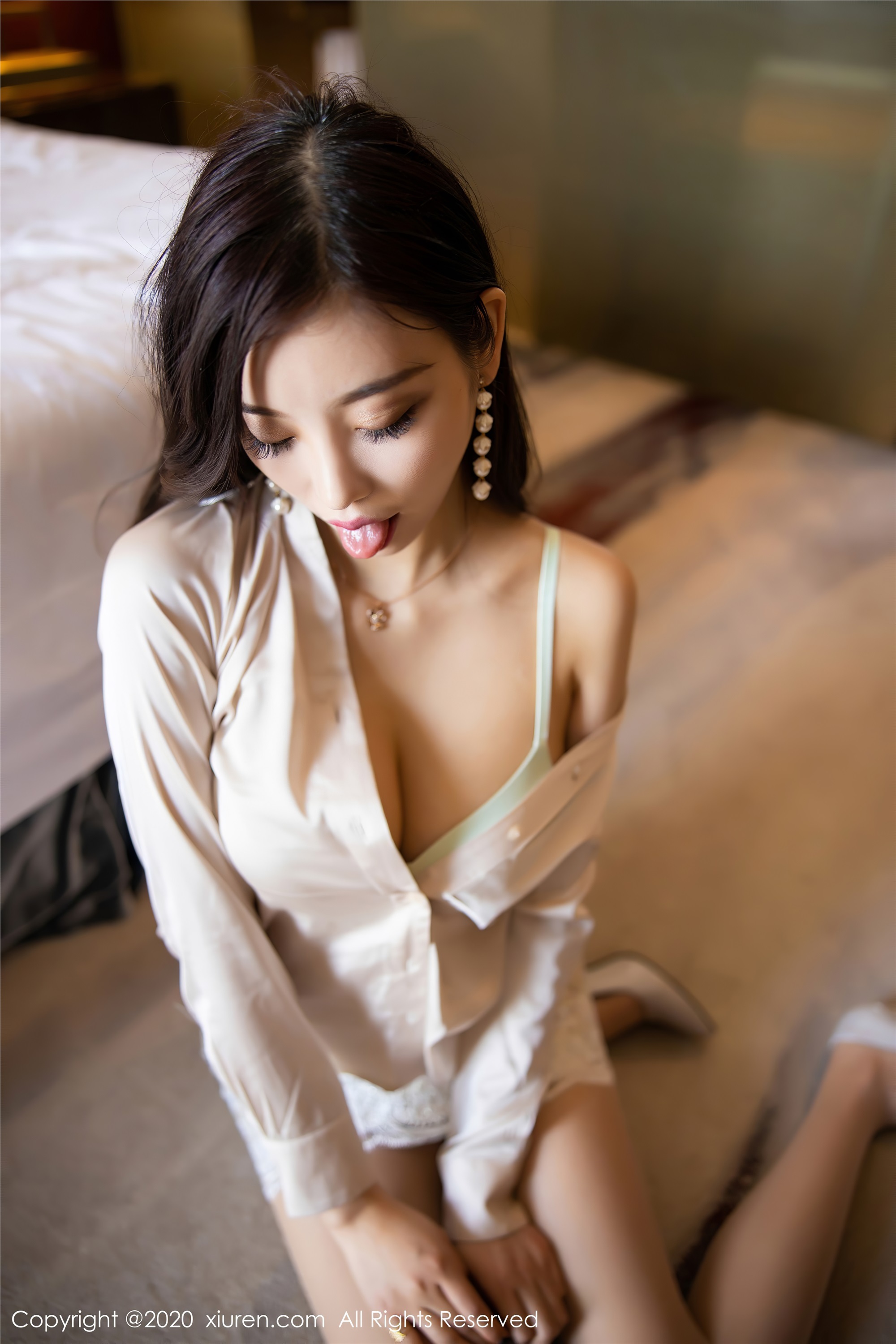 XIUREN秀人网 2020.02.10 No.1974 杨晨晨sugar