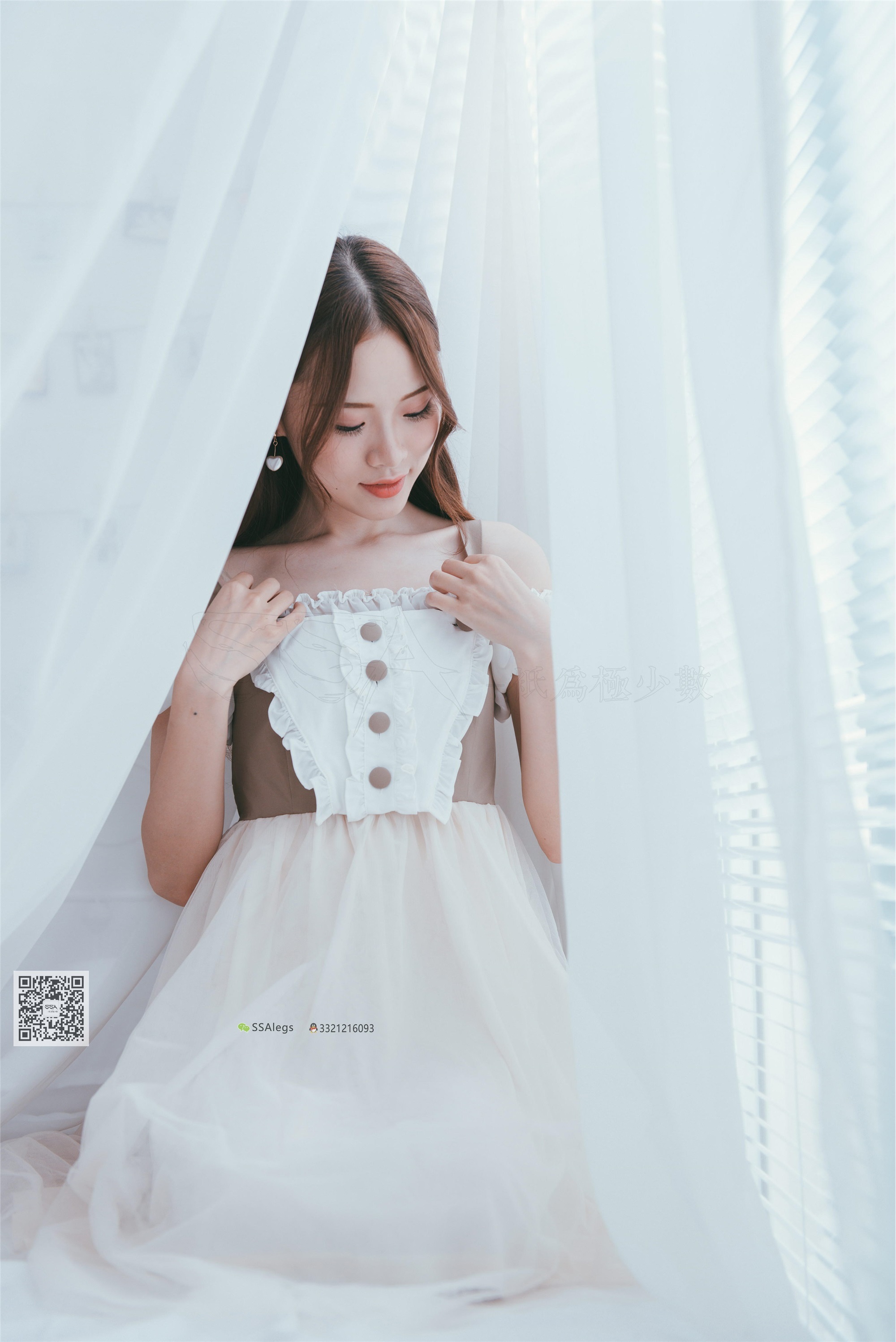 SSA丝社 003期 我的公主床-肉丝裸足特写