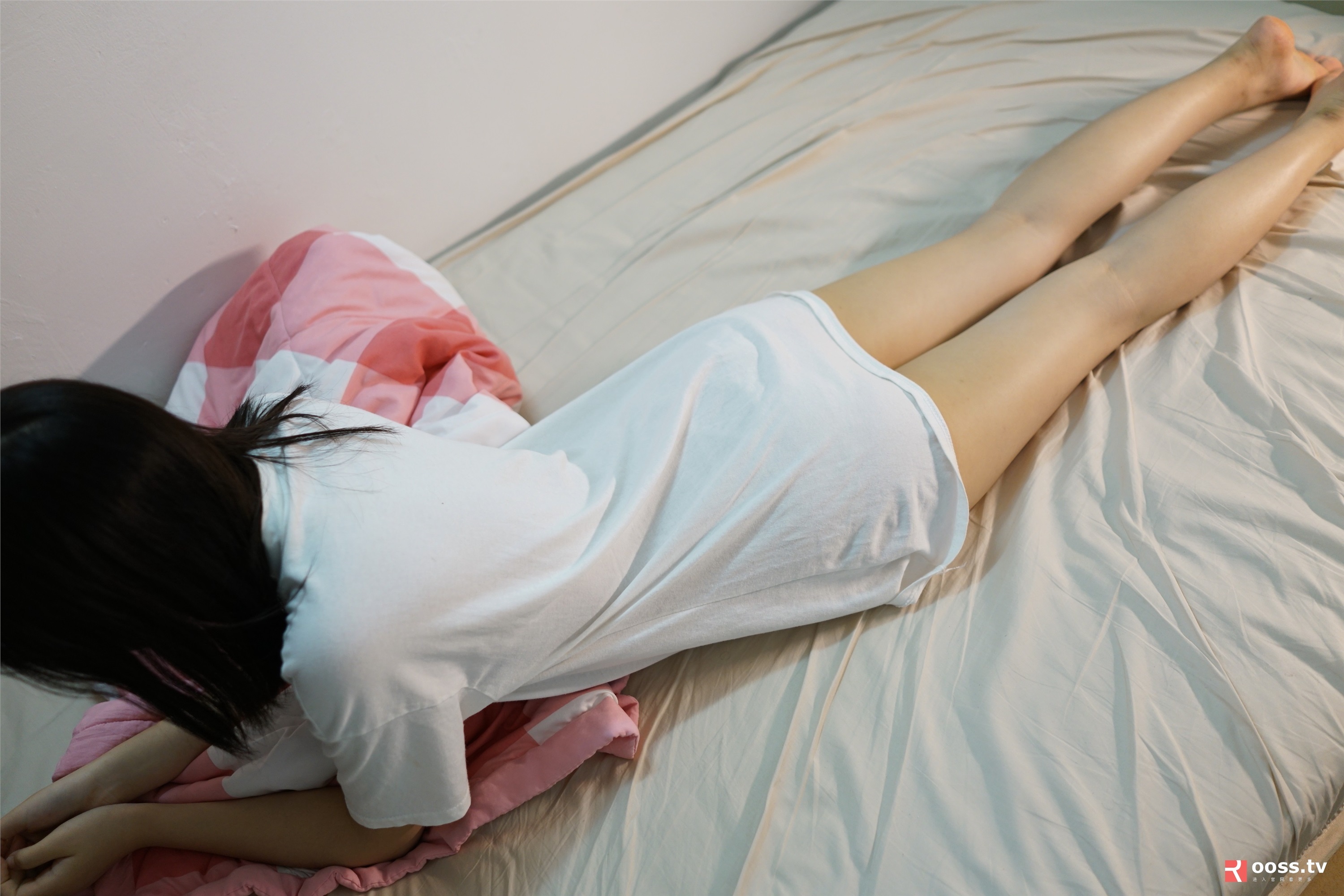 ROSI写真 2020.03.28 NO.3036