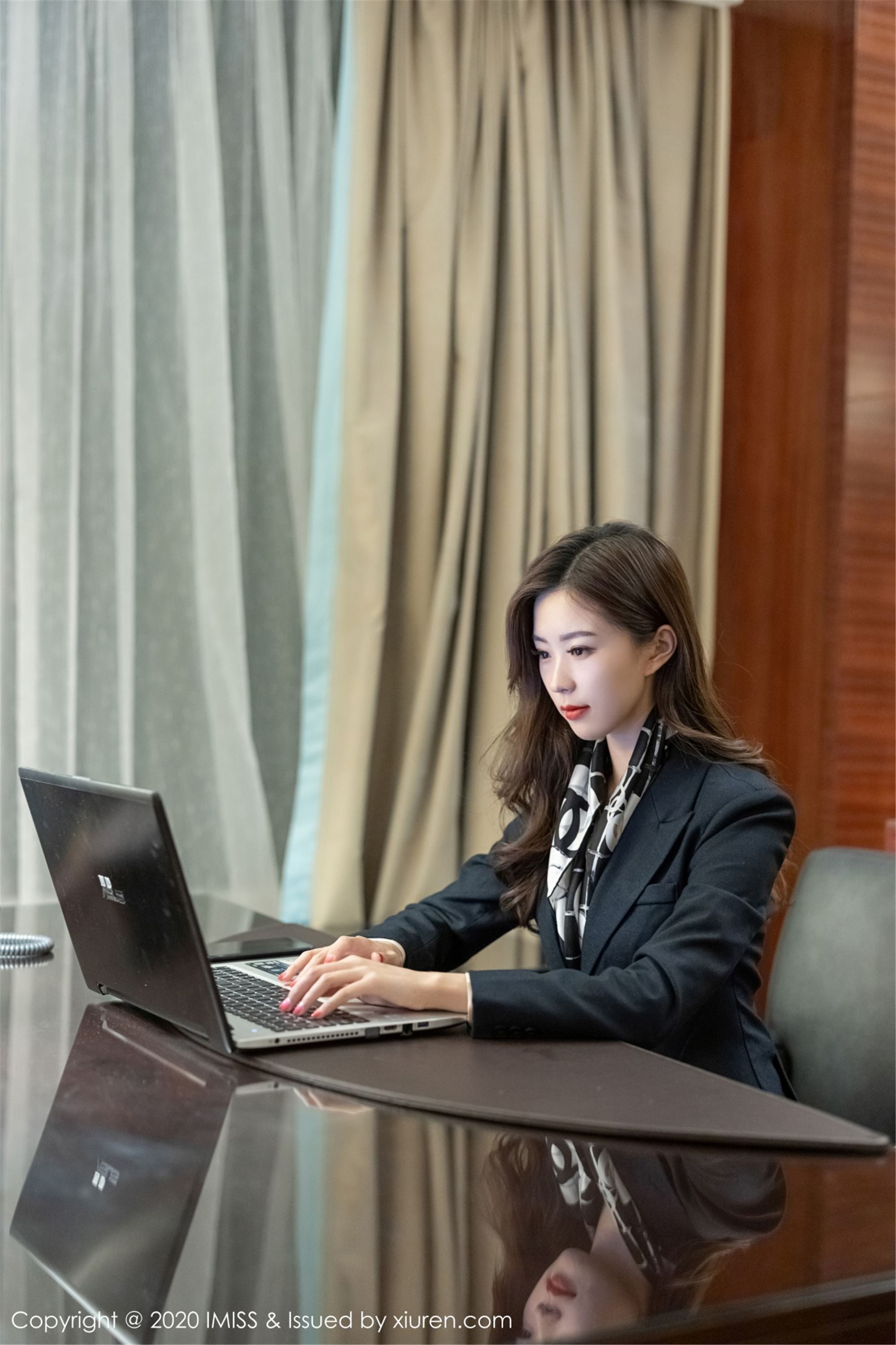 IMISS爱蜜社2020.02.26 VOL.444 杨紫嫣Cynthia