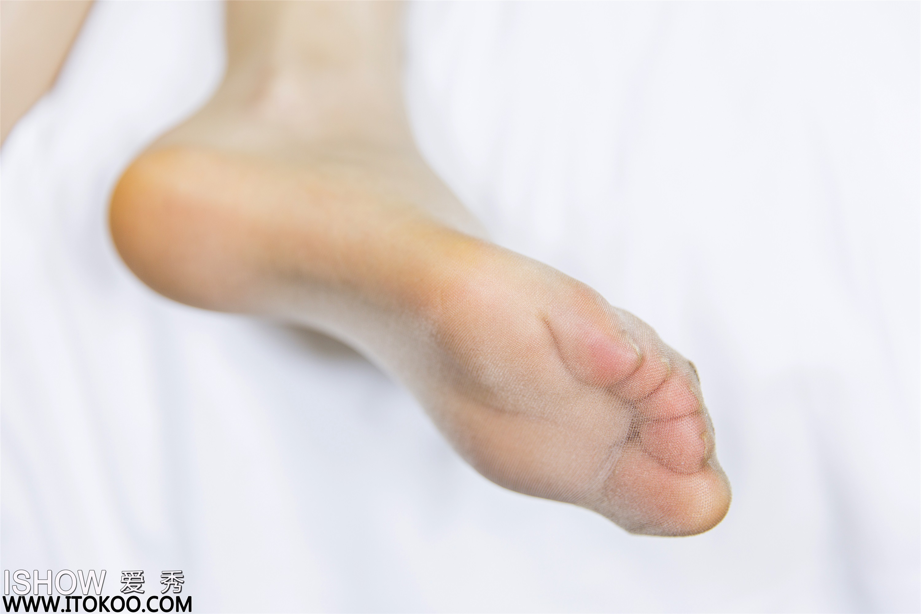 ISHOW爱秀 2020.03.28 Vol.217 范芳宛Verna