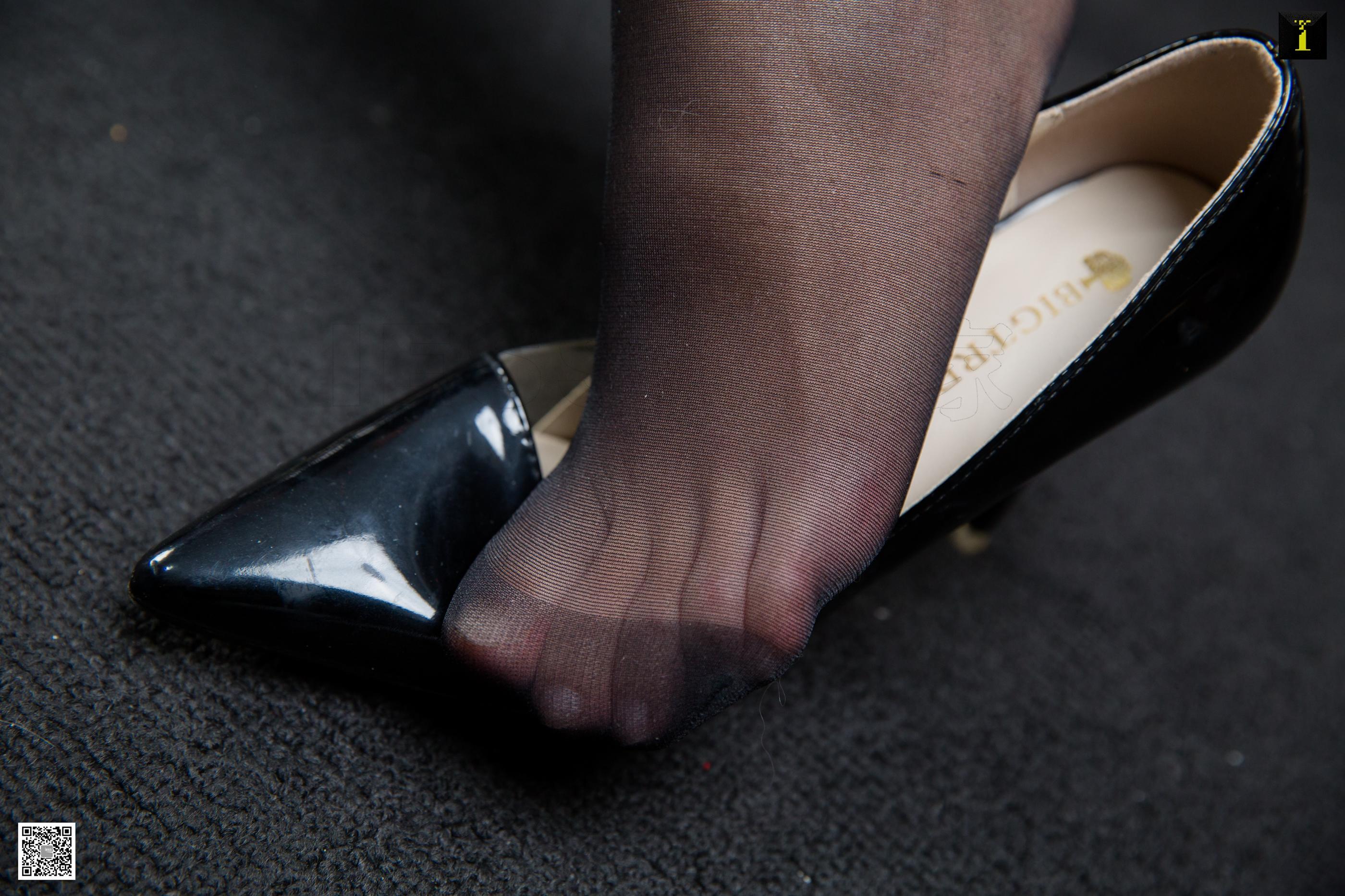 IESS异思趣向  2020.03.27 丝享家709  婉萍 闪亮的黑色