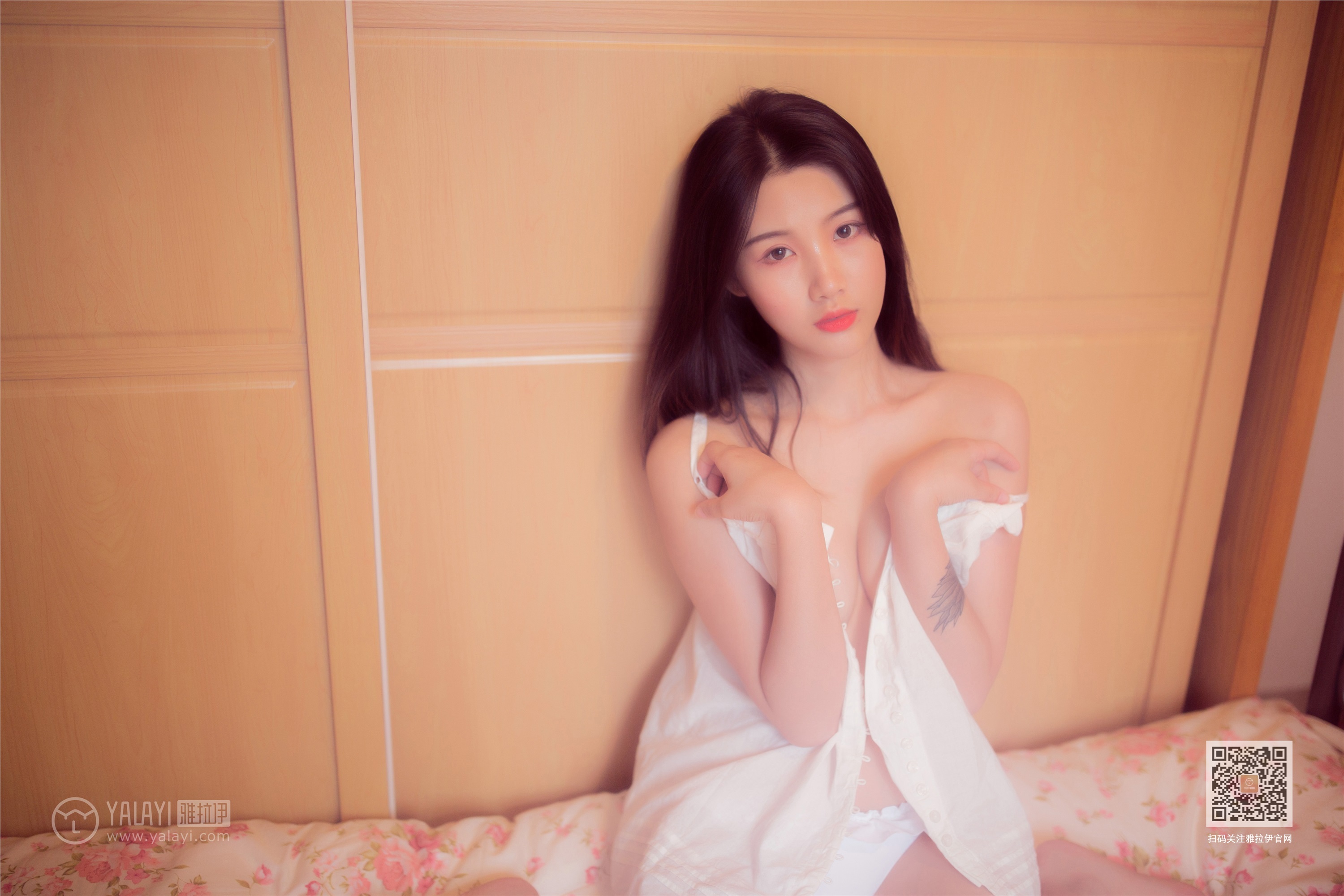 YALAYI雅拉伊  2019.12.17 Y493 籹籹仔 爱于黄昏后