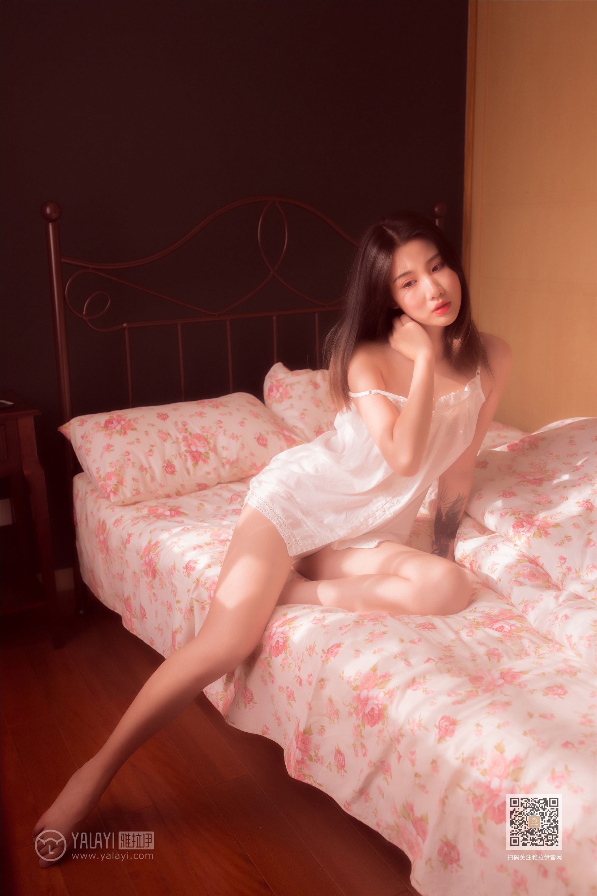 YALAYI雅拉伊  2019.12.17 Y493 籹籹仔 爱于黄昏后