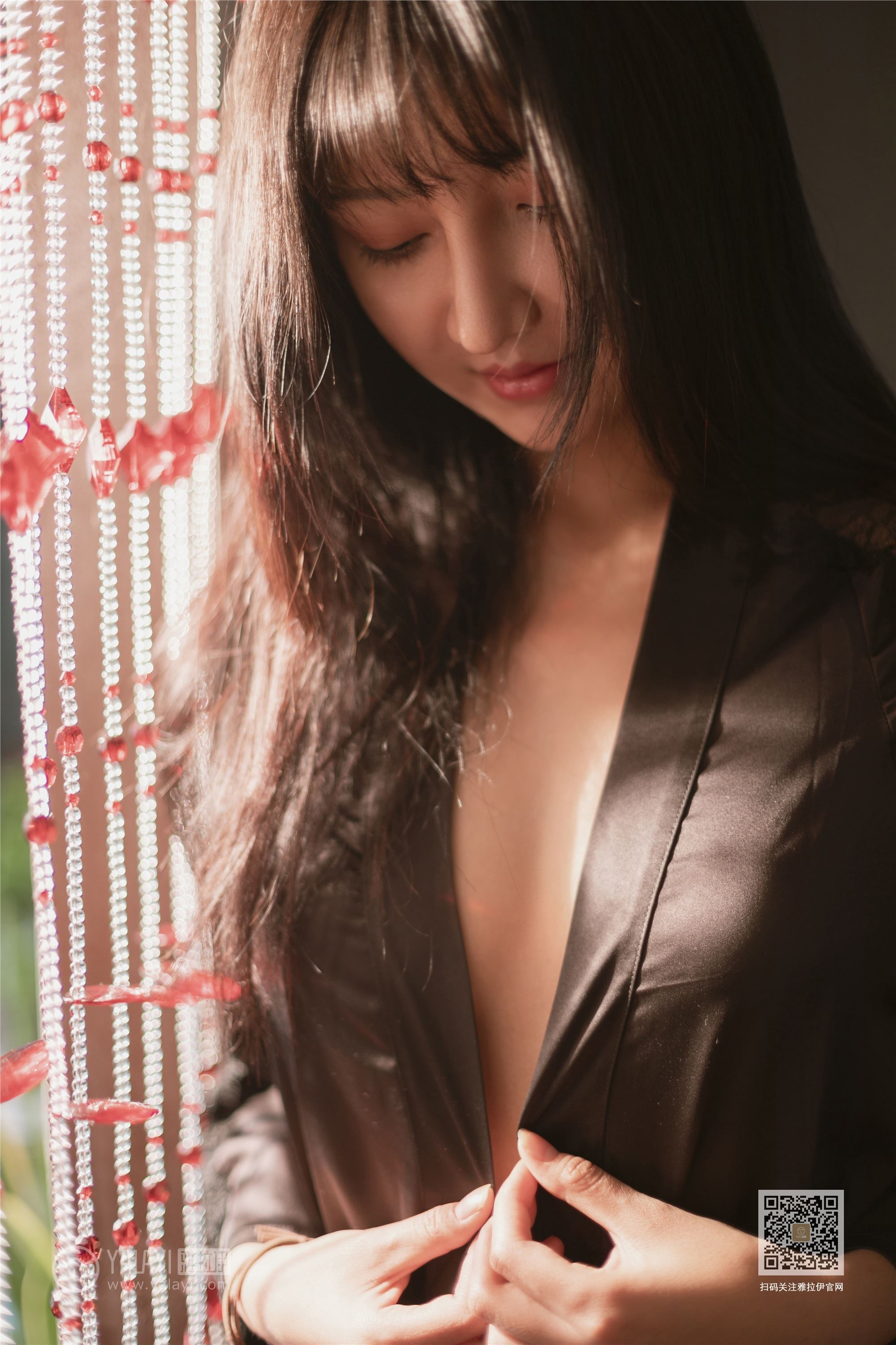 YALAYI雅拉伊  2019.12.18 Y494 韩熙 帘卷美人绰态