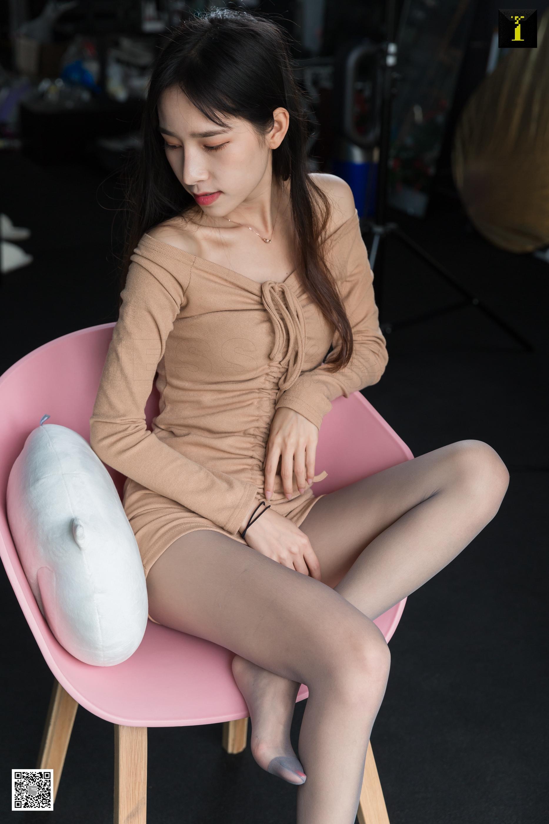 IESS异思趣向  2020.04.02 丝享家713 美子 高级驼色系