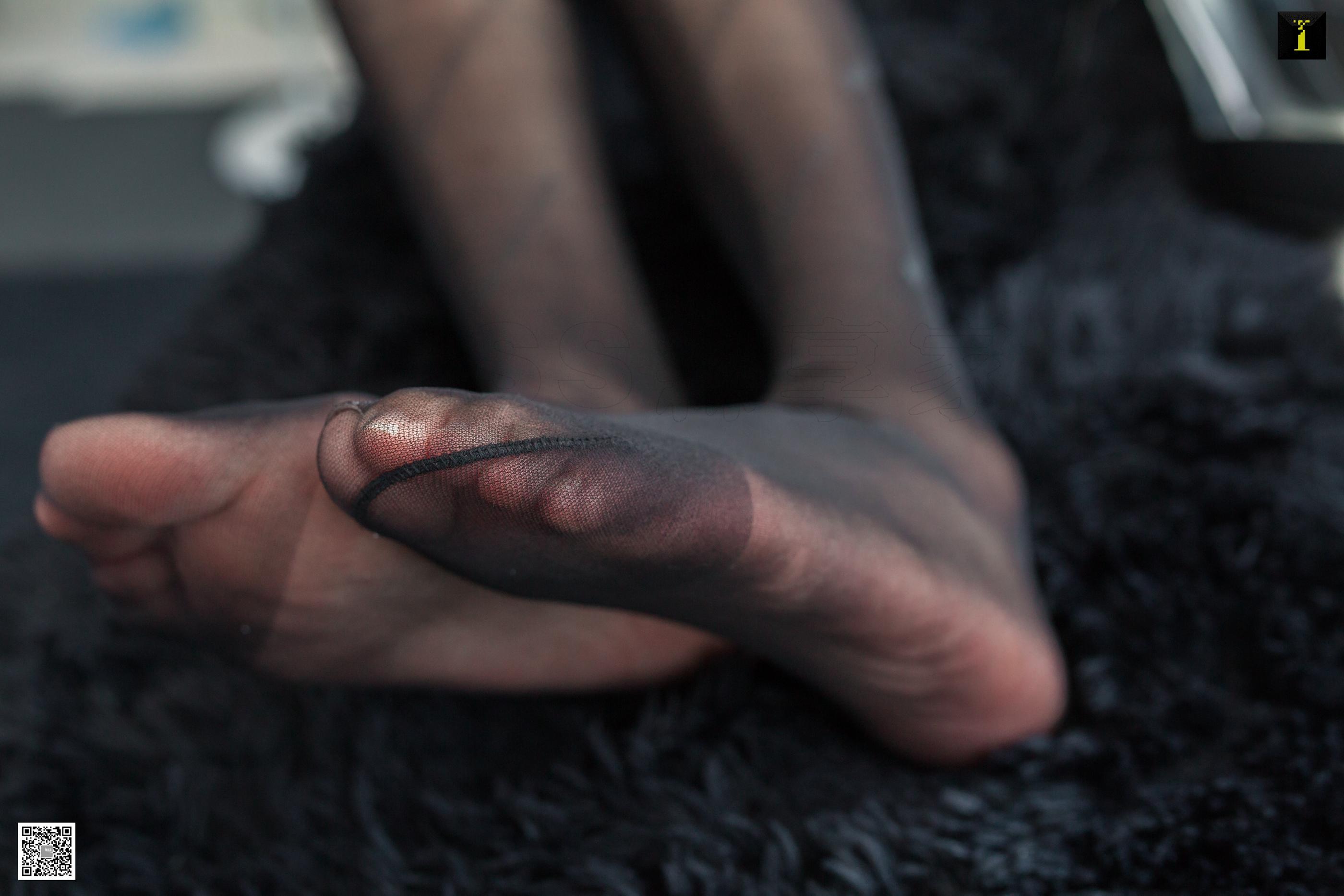 IESS异思趣向  2020.04.03 丝享家714 新模尧尧 - 混血范歌手