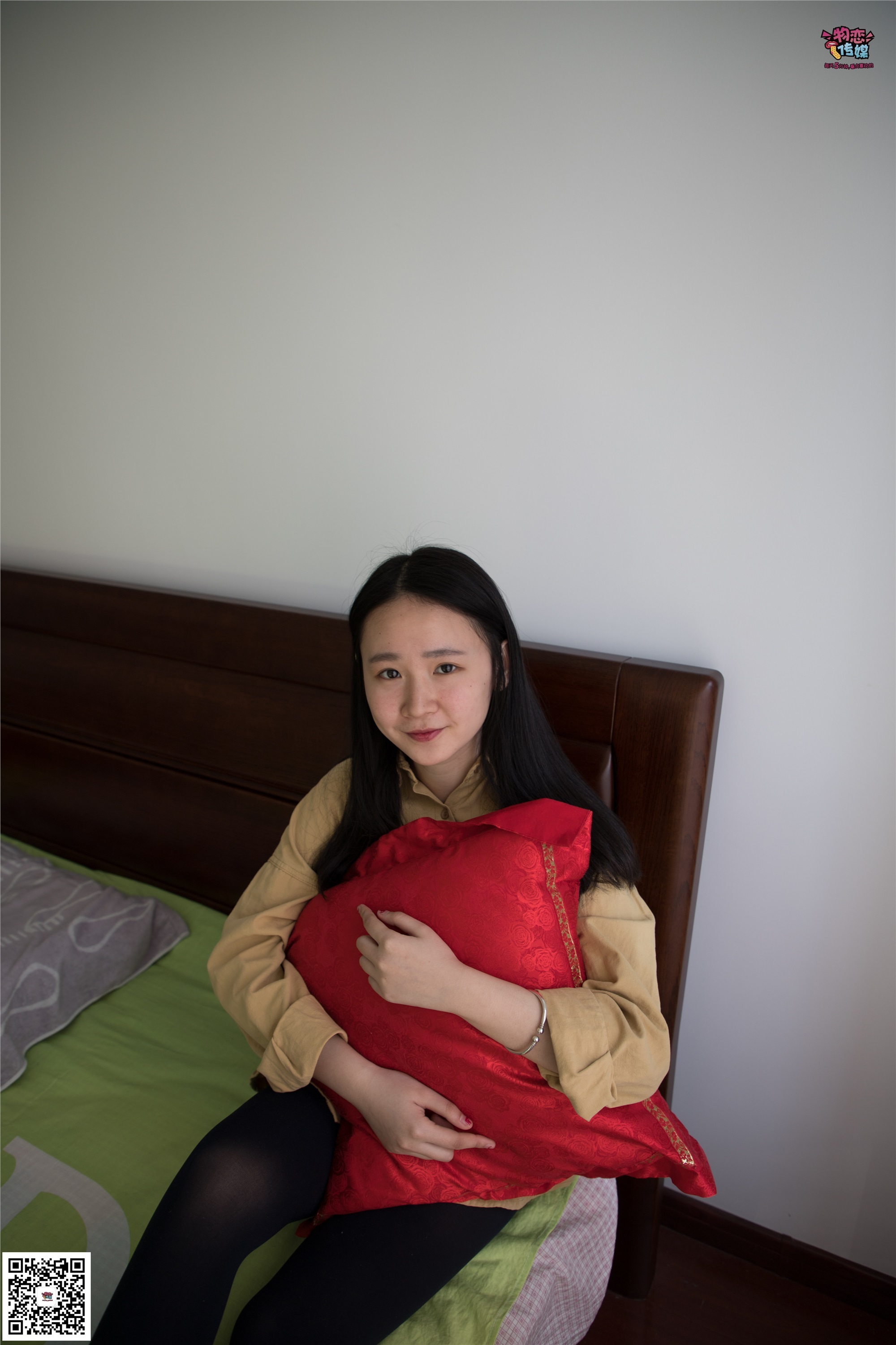 物恋传媒 No.008 你们想要的厚重口味来啦，喜欢小姐姐吗