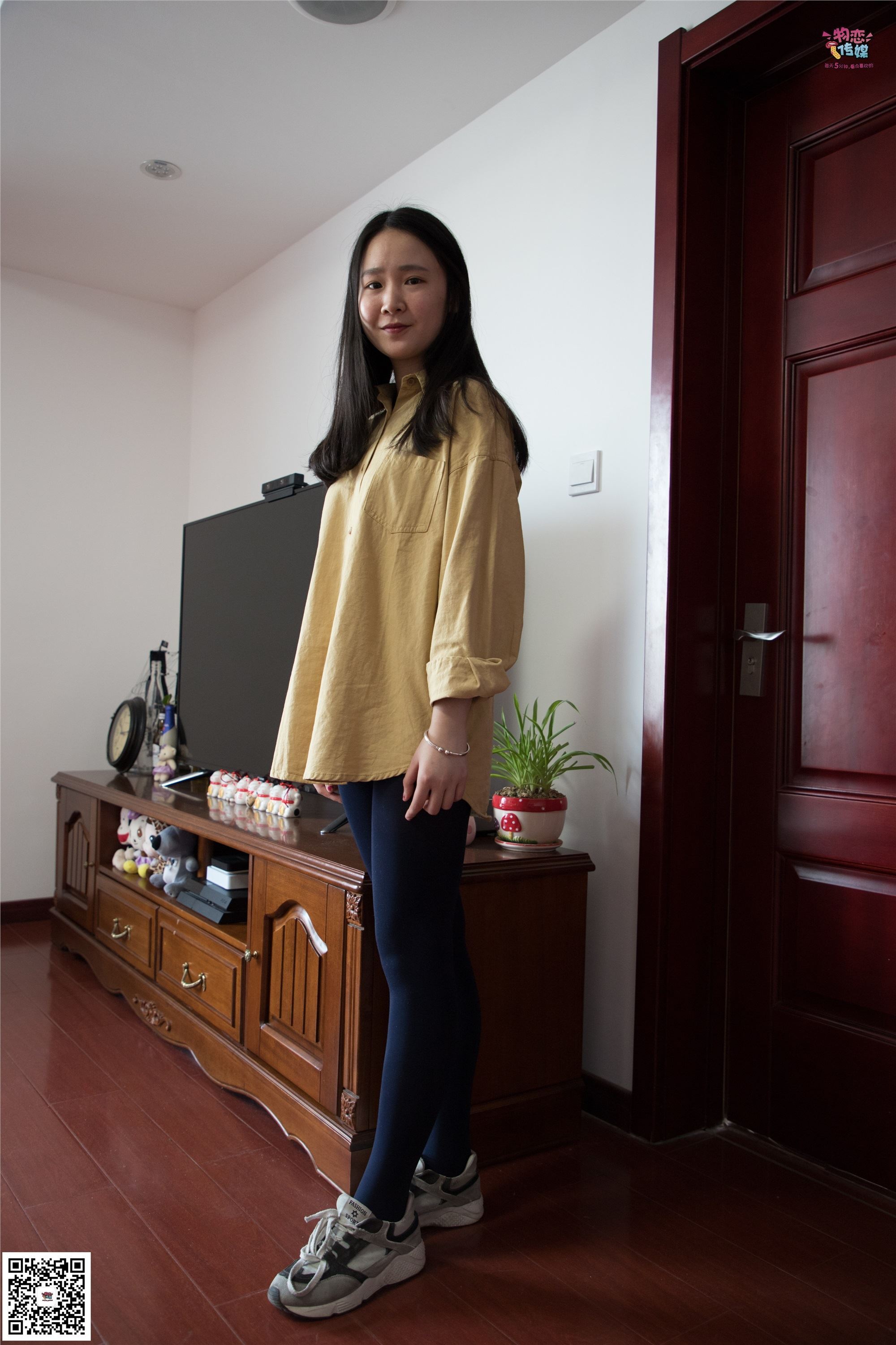 物恋传媒 No.008 你们想要的厚重口味来啦，喜欢小姐姐吗