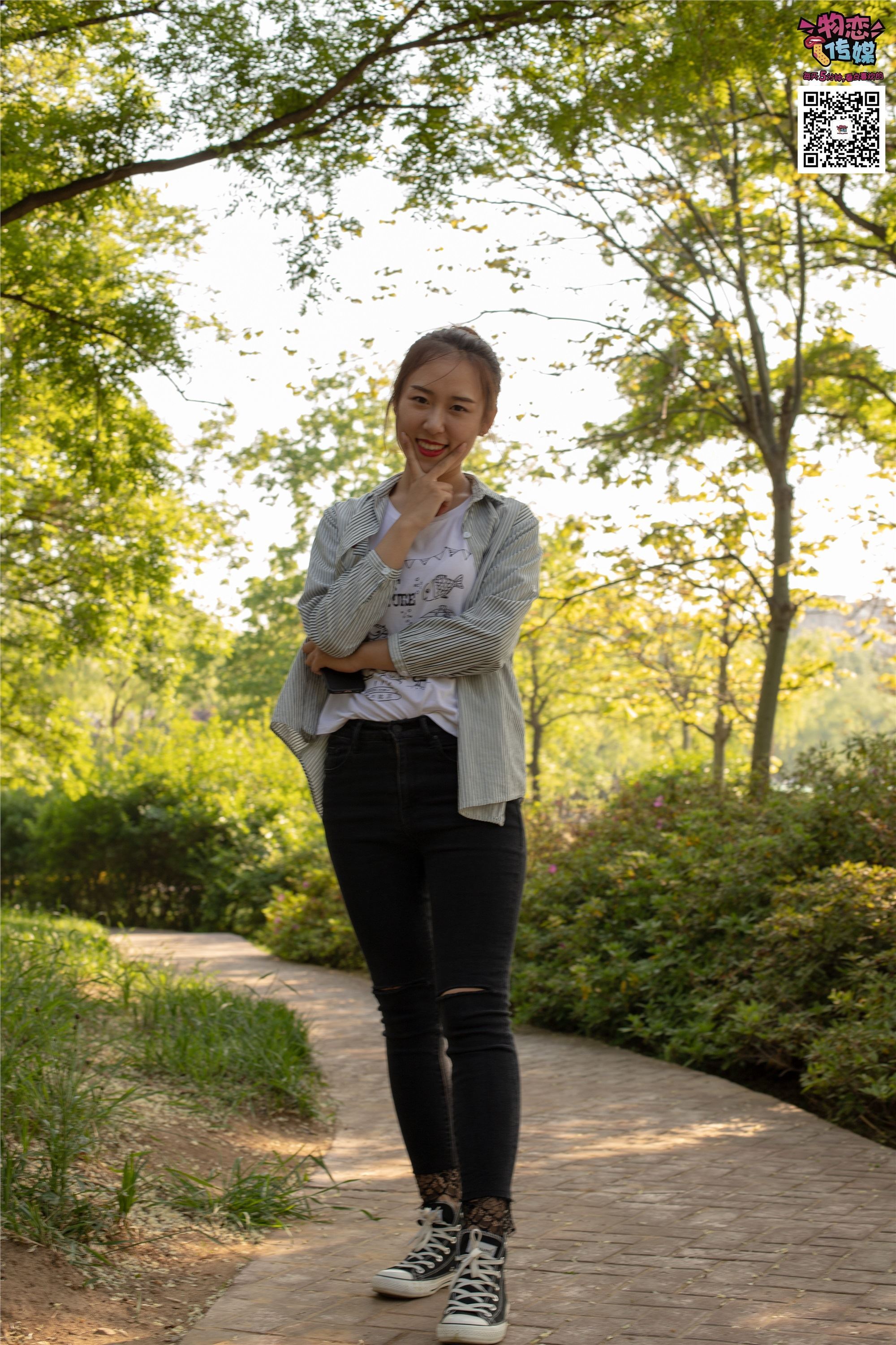 物恋传媒 No.010 纯的闺蜜情，纯纯的鞋子与棉袜